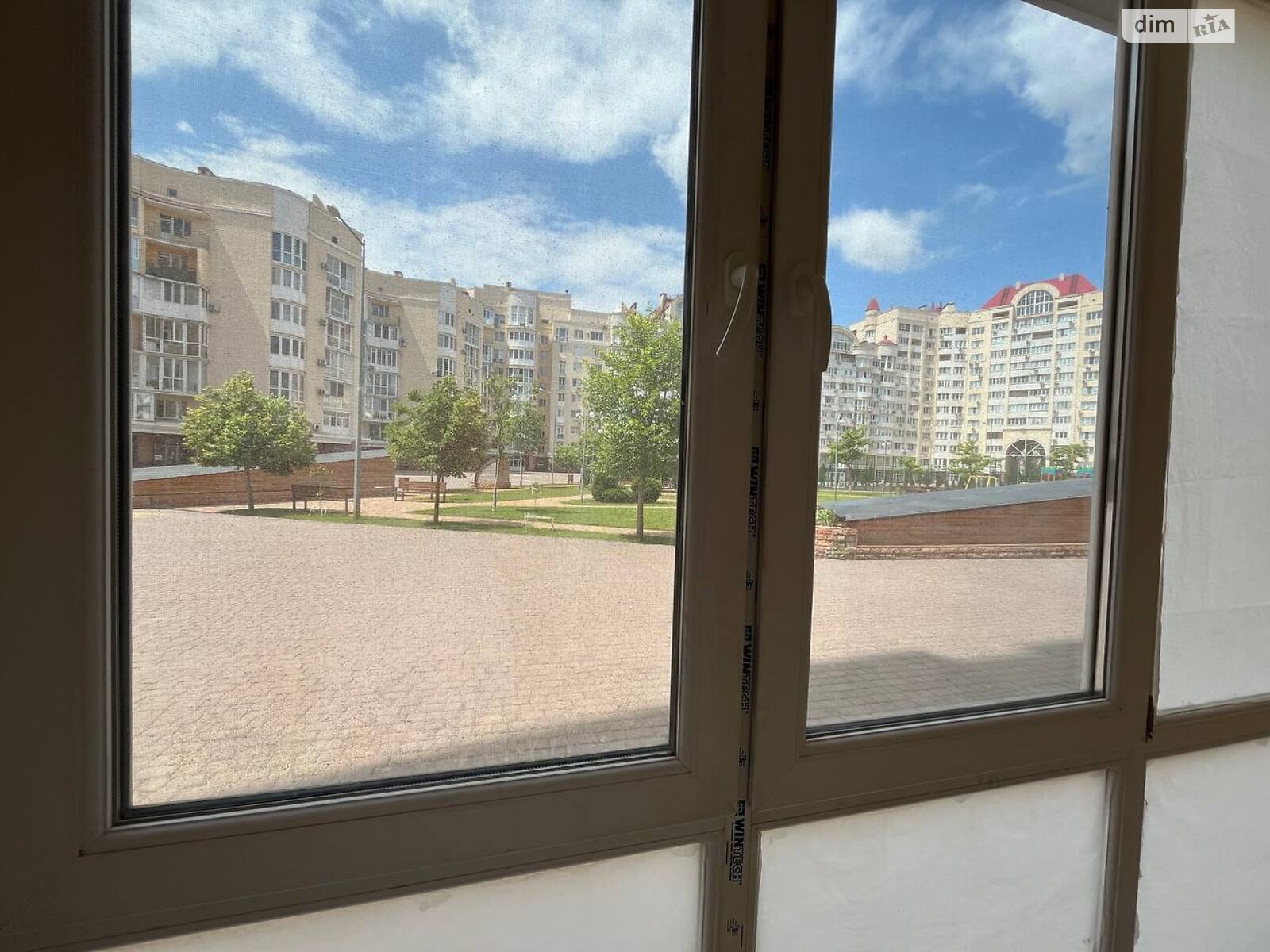 Продажа двухкомнатной квартиры в Николаеве, на ул. Лазурная, район Заводской фото 1 Продажа двухкомнатной квартиры в Николаеве, на ул. Лазурная, район Заводской фото 1