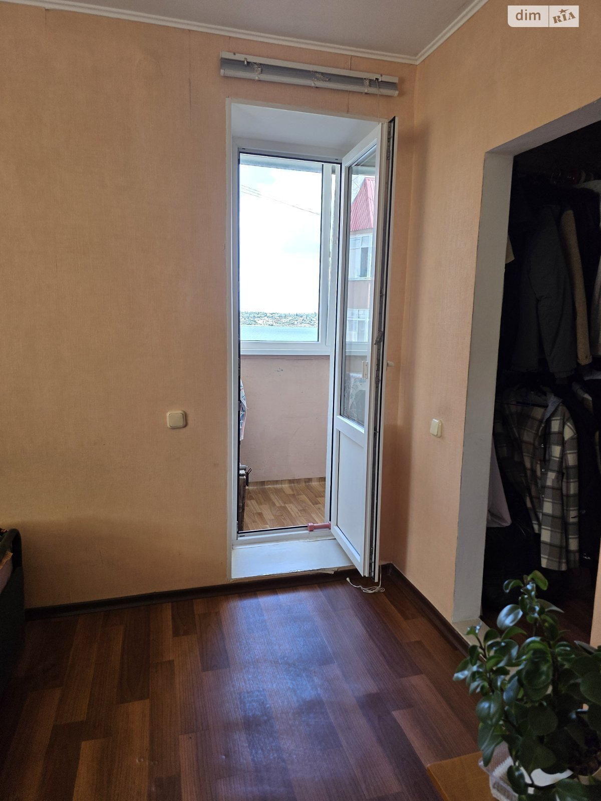 Продажа трехкомнатной квартиры в Николаеве, на ул. Леваневцев, район Заводской фото 1