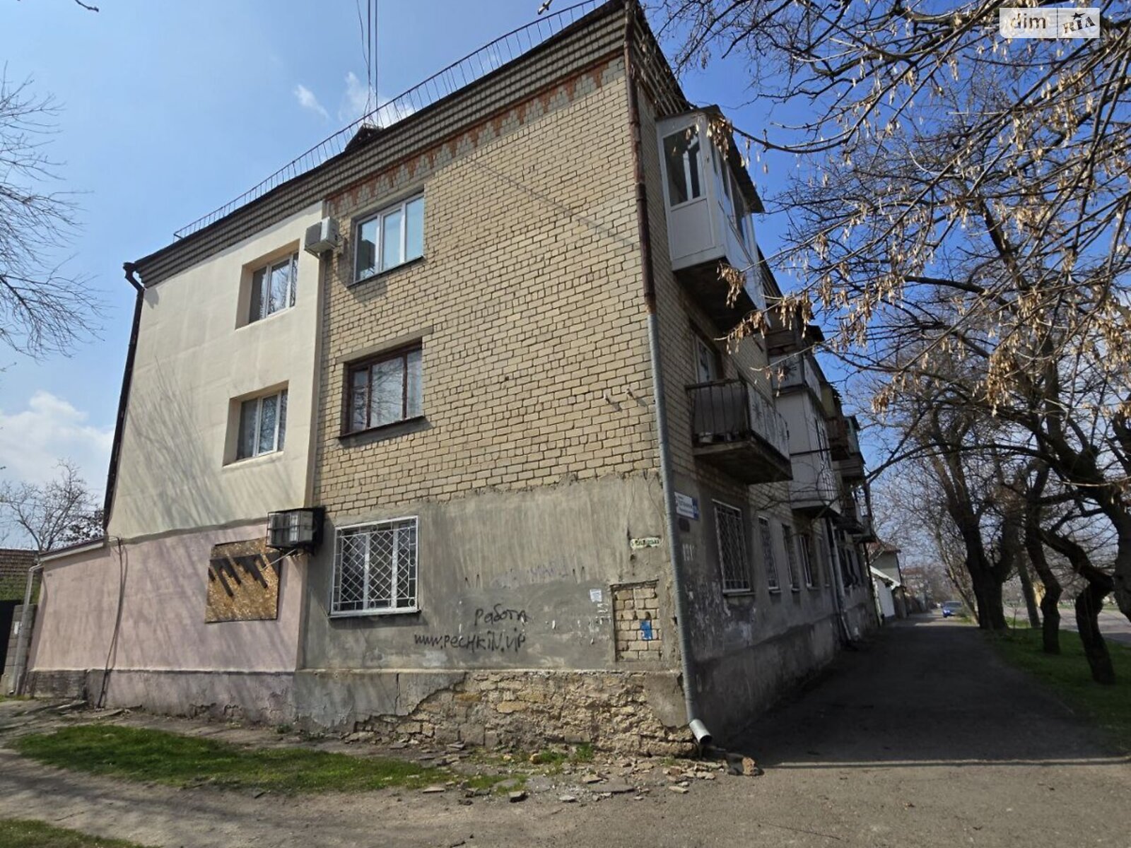 Продажа двухкомнатной квартиры в Николаеве, на ул. Пограничная 131А, район Заводской фото 1 Продажа двухкомнатной квартиры в Николаеве, на ул. Пограничная 131А, район Заводской фото 1