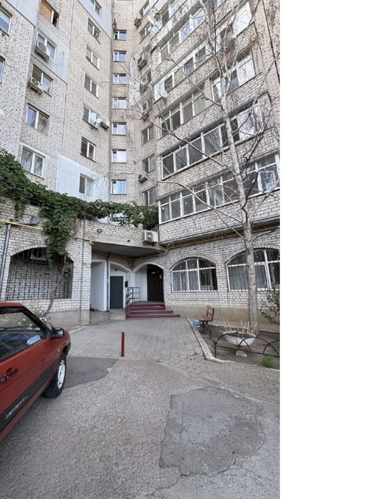 Продажа однокомнатной квартиры в Николаеве, на ул. Пограничная 3, район Заводской фото 1 Продажа однокомнатной квартиры в Николаеве, на ул. Пограничная 3, район Заводской фото 1