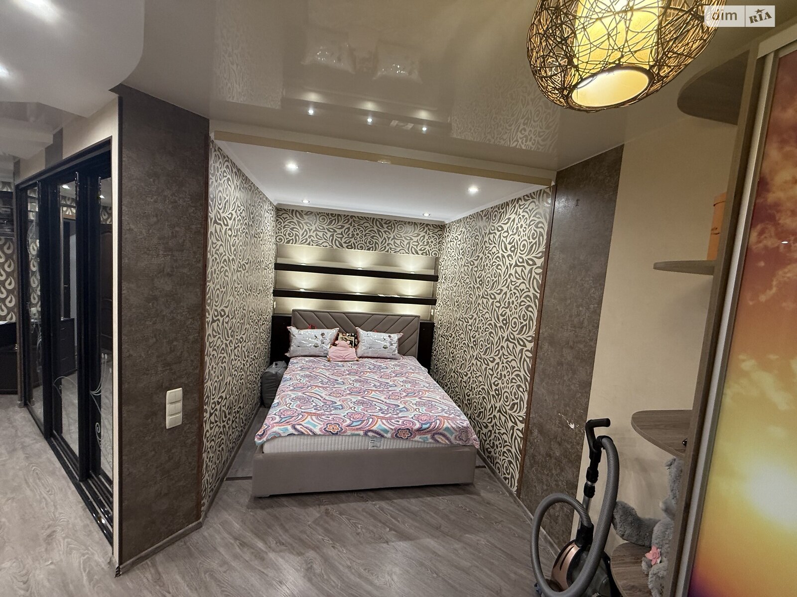 Продаж однокімнатної квартири в Миколаєві, на вул. Професора Бузніка, район Заводський фото 1 Продаж однокімнатної квартири в Миколаєві, на вул. Професора Бузніка, район Заводський фото 1