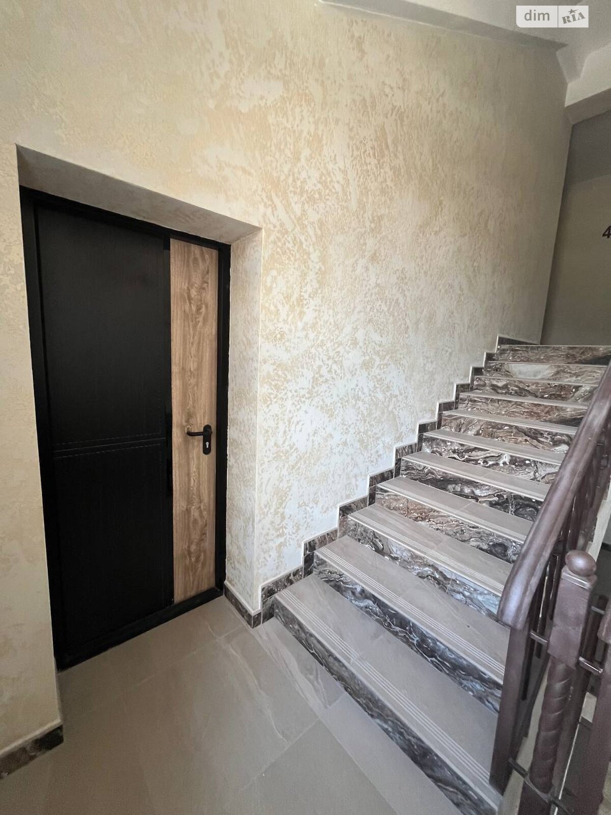 Продаж трикімнатної квартири в Миколаєві, на вул. Садова (Центр), район Заводський фото 1 Продаж трикімнатної квартири в Миколаєві, на вул. Садова (Центр), район Заводський фото 1