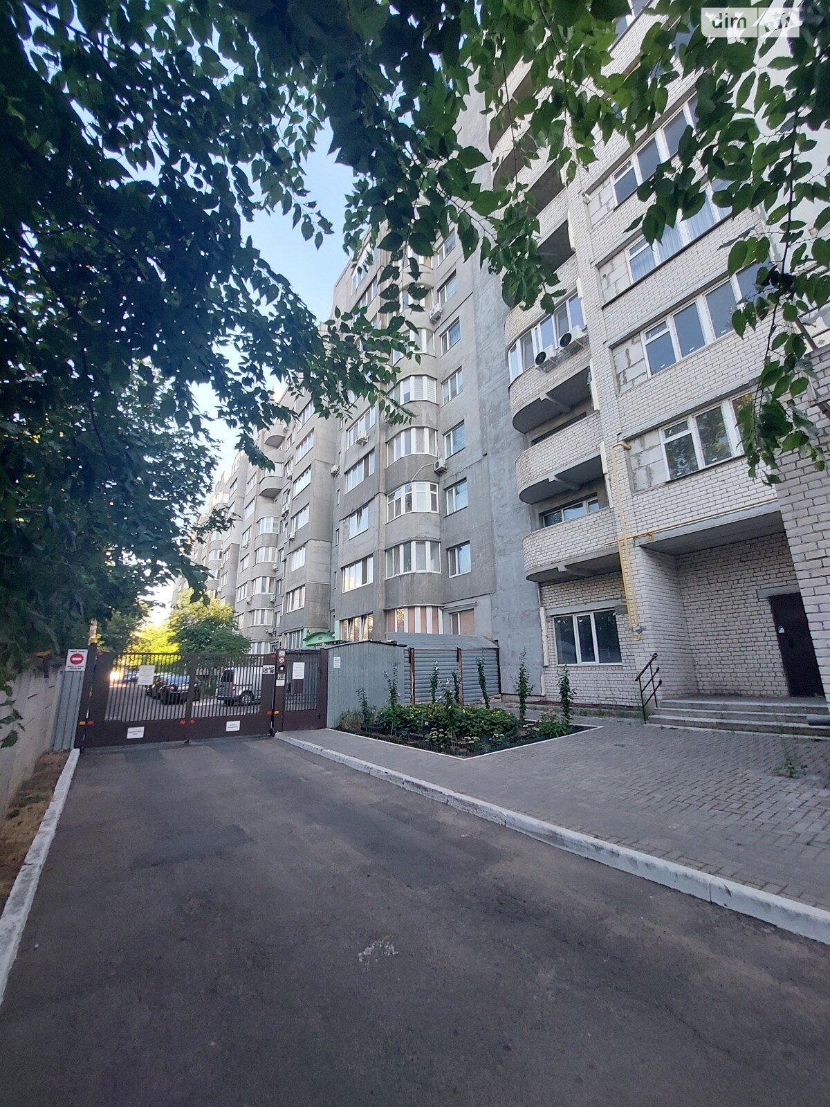 Продаж однокімнатної квартири в Миколаєві, на вул. Садова (Центр) 34, район Заводський фото 1 Продаж однокімнатної квартири в Миколаєві, на вул. Садова (Центр) 34, район Заводський фото 1