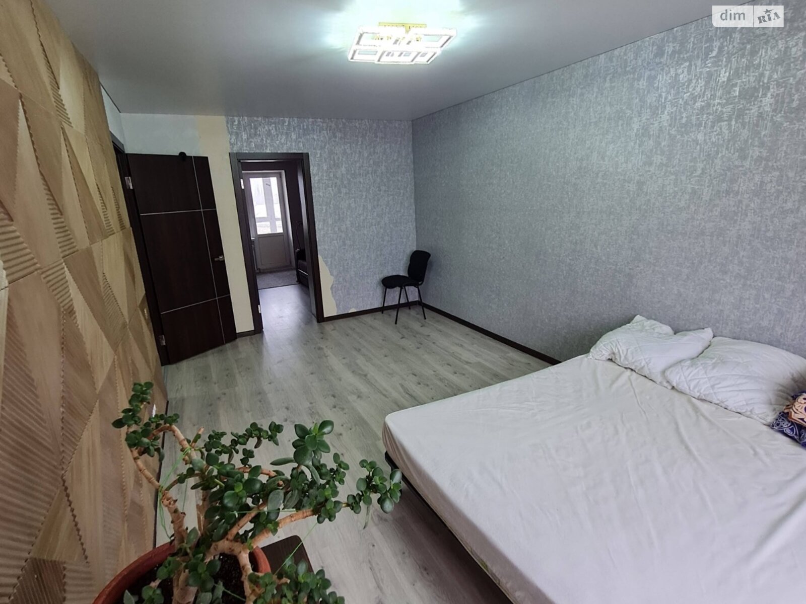 Продаж трикімнатної квартири в Миколаєві, на просп. Центральний, район Заводський фото 1 Продаж трикімнатної квартири в Миколаєві, на просп. Центральний, район Заводський фото 1