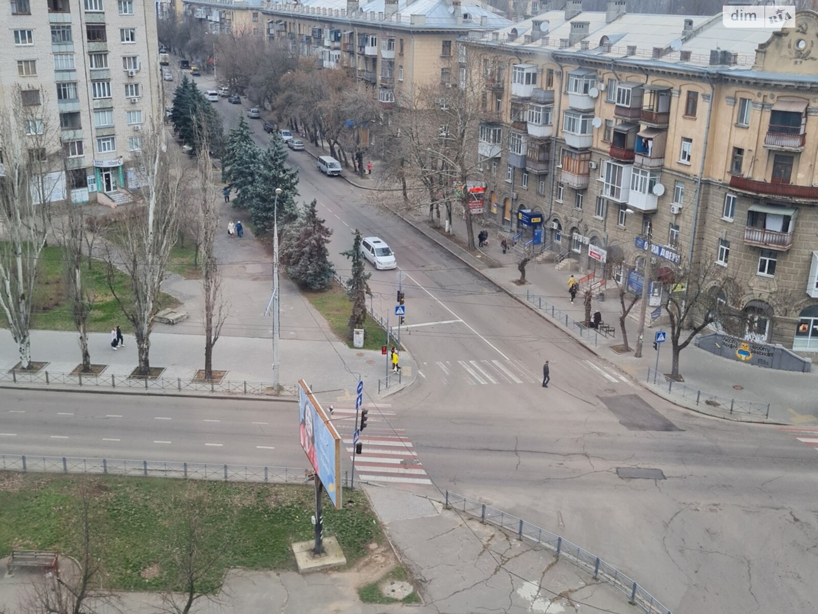 Продаж трикімнатної квартири в Миколаєві, на просп. Центральний, район Заводський фото 1 Продаж трикімнатної квартири в Миколаєві, на просп. Центральний, район Заводський фото 1