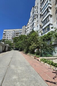 Продаж трикімнатної квартири в Миколаєві, на просп. Центральний, район Заводський фото 2