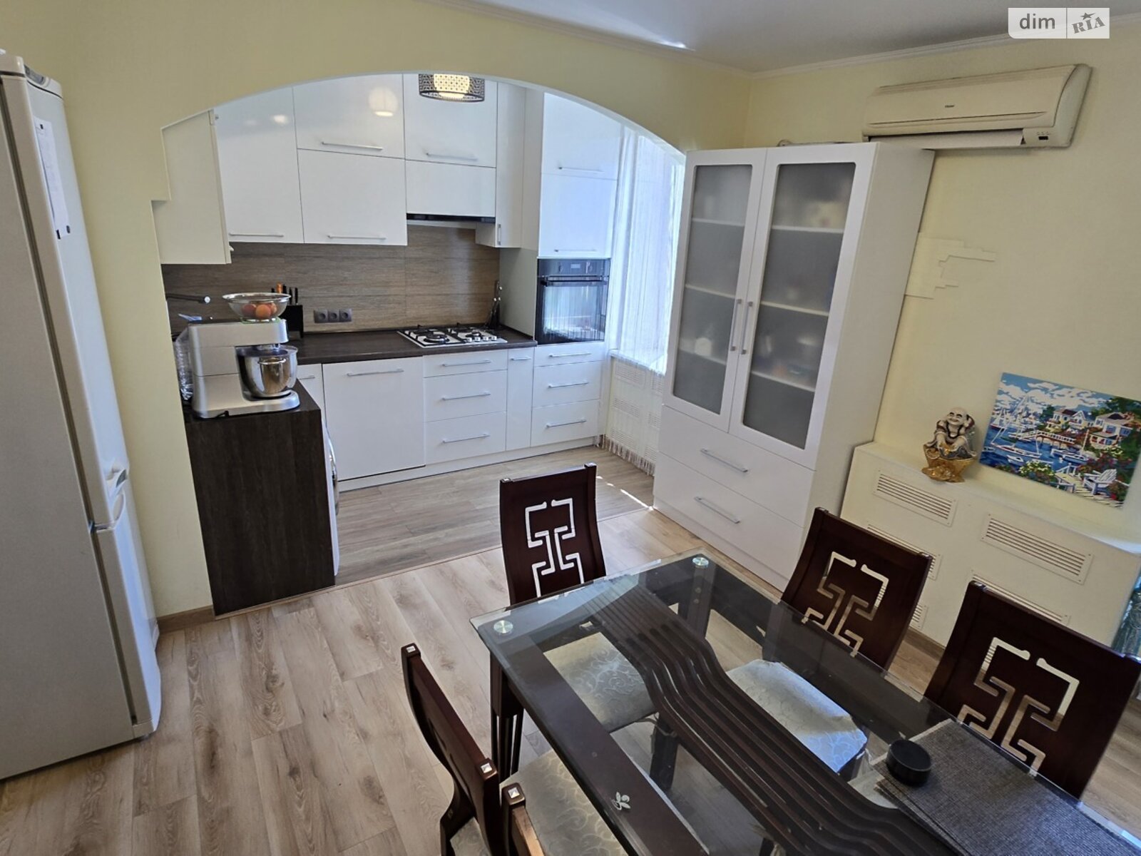 Продаж трикімнатної квартири в Миколаєві, на просп. Центральний, район Заводський фото 1