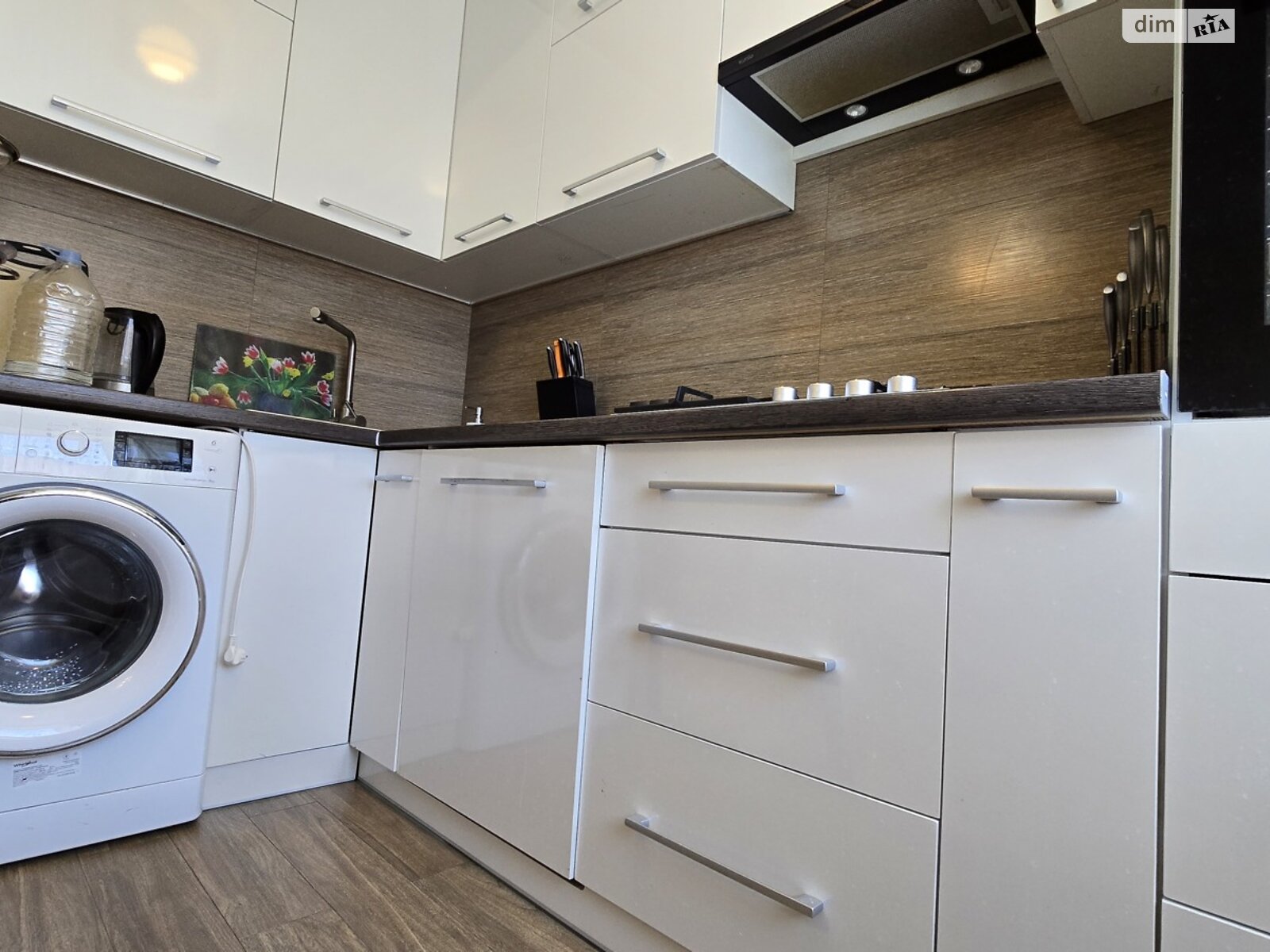 Продаж трикімнатної квартири в Миколаєві, на просп. Центральний, район Заводський фото 1