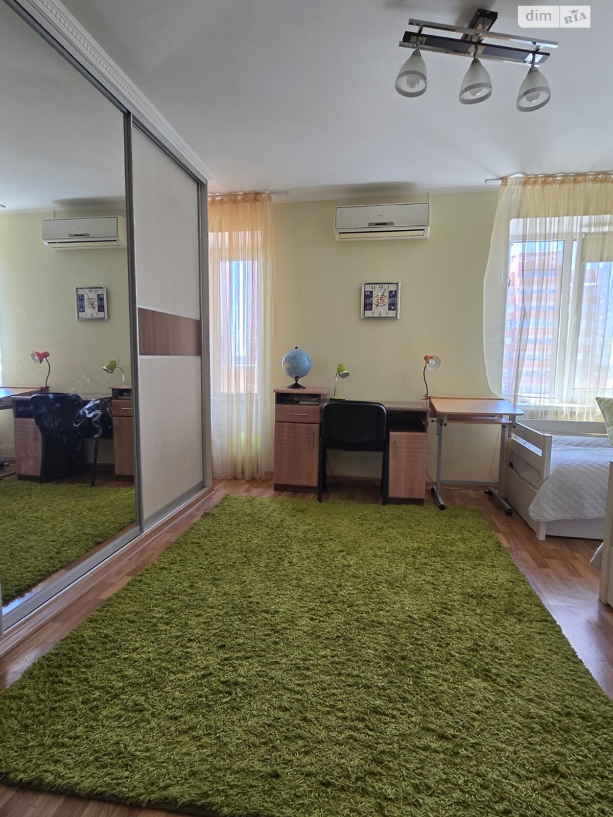 Продаж трикімнатної квартири в Миколаєві, на просп. Центральний, район Заводський фото 1