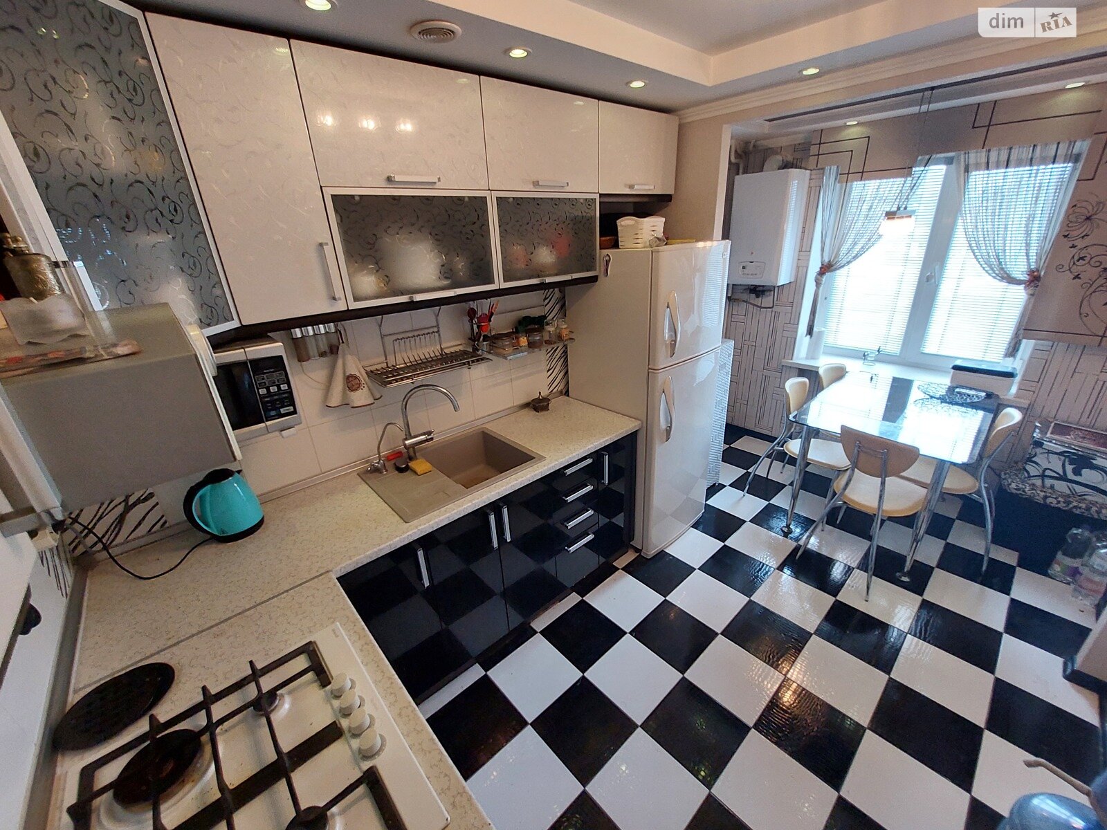 Продажа трехкомнатной квартиры в Николаеве, на ул. Январева 28, район Заводской фото 1 Продажа трехкомнатной квартиры в Николаеве, на ул. Январева 28, район Заводской фото 1