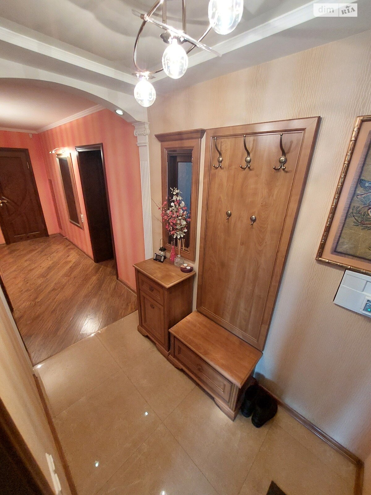 Продажа трехкомнатной квартиры в Николаеве, на ул. Январева 28, район Заводской фото 1 Продажа трехкомнатной квартиры в Николаеве, на ул. Январева 28, район Заводской фото 1