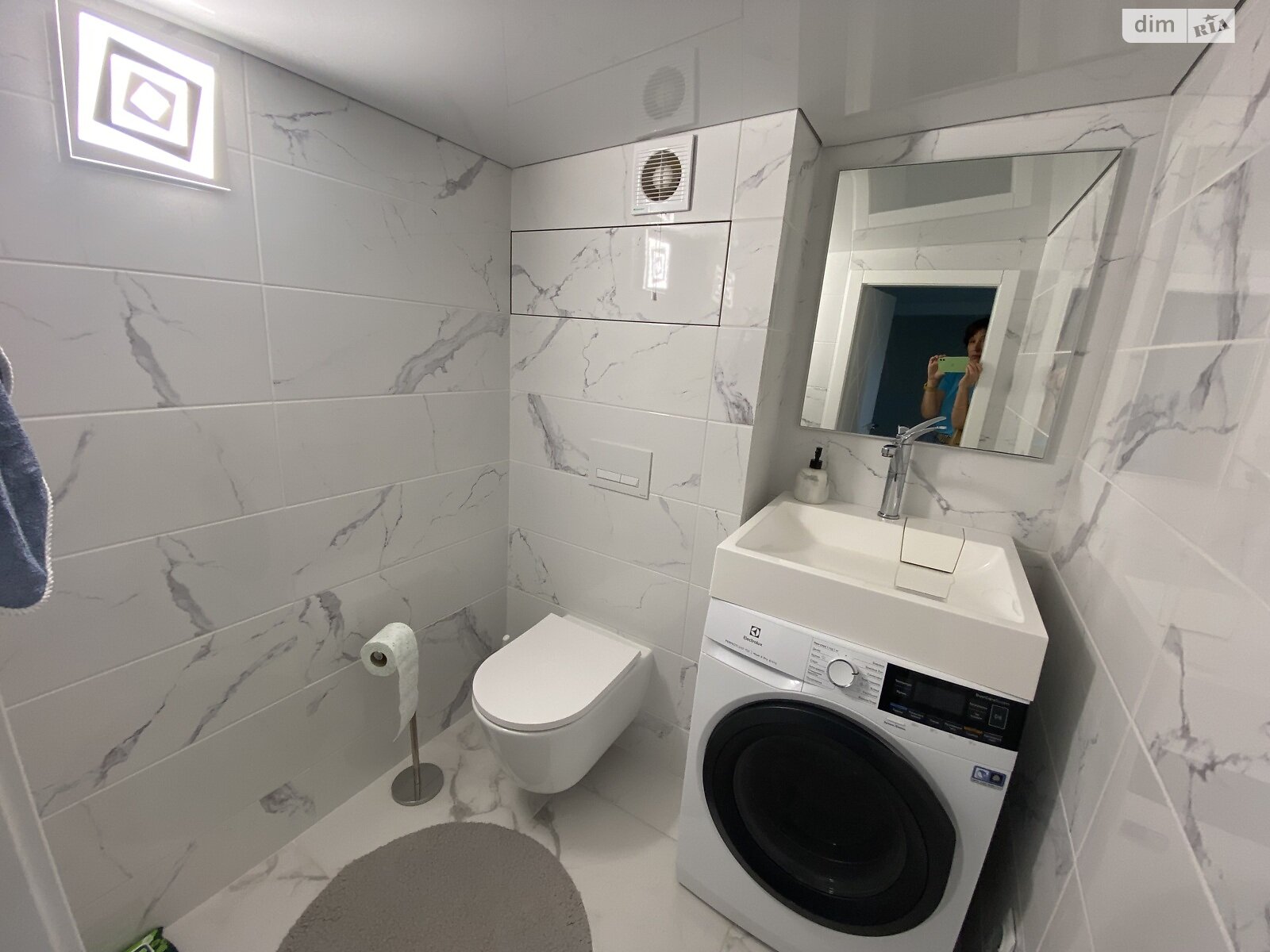 Продажа трехкомнатной квартиры в Николаеве, на ул. Защитников Николаева, район Заводской фото 1 Продажа трехкомнатной квартиры в Николаеве, на ул. Защитников Николаева, район Заводской фото 1