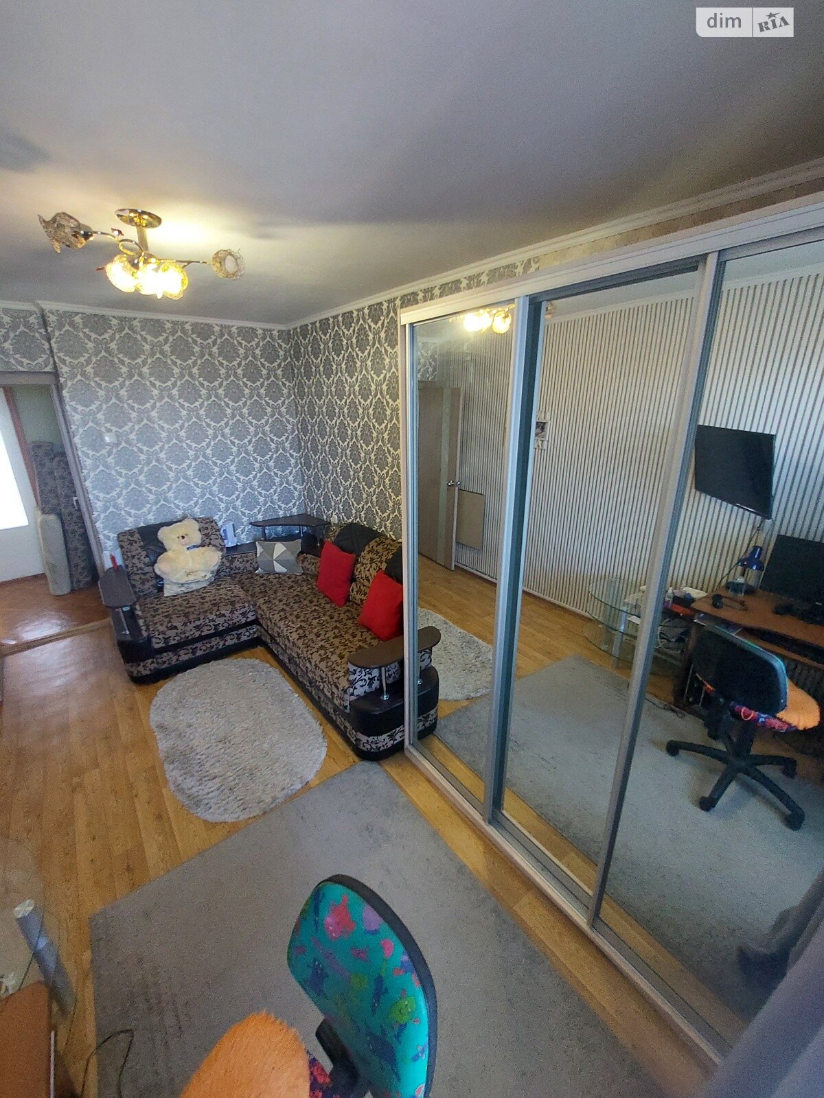 Продажа двухкомнатной квартиры в Николаеве, на ул. Защитников Николаева 40, район Заводской фото 1 Продажа двухкомнатной квартиры в Николаеве, на ул. Защитников Николаева 40, район Заводской фото 1