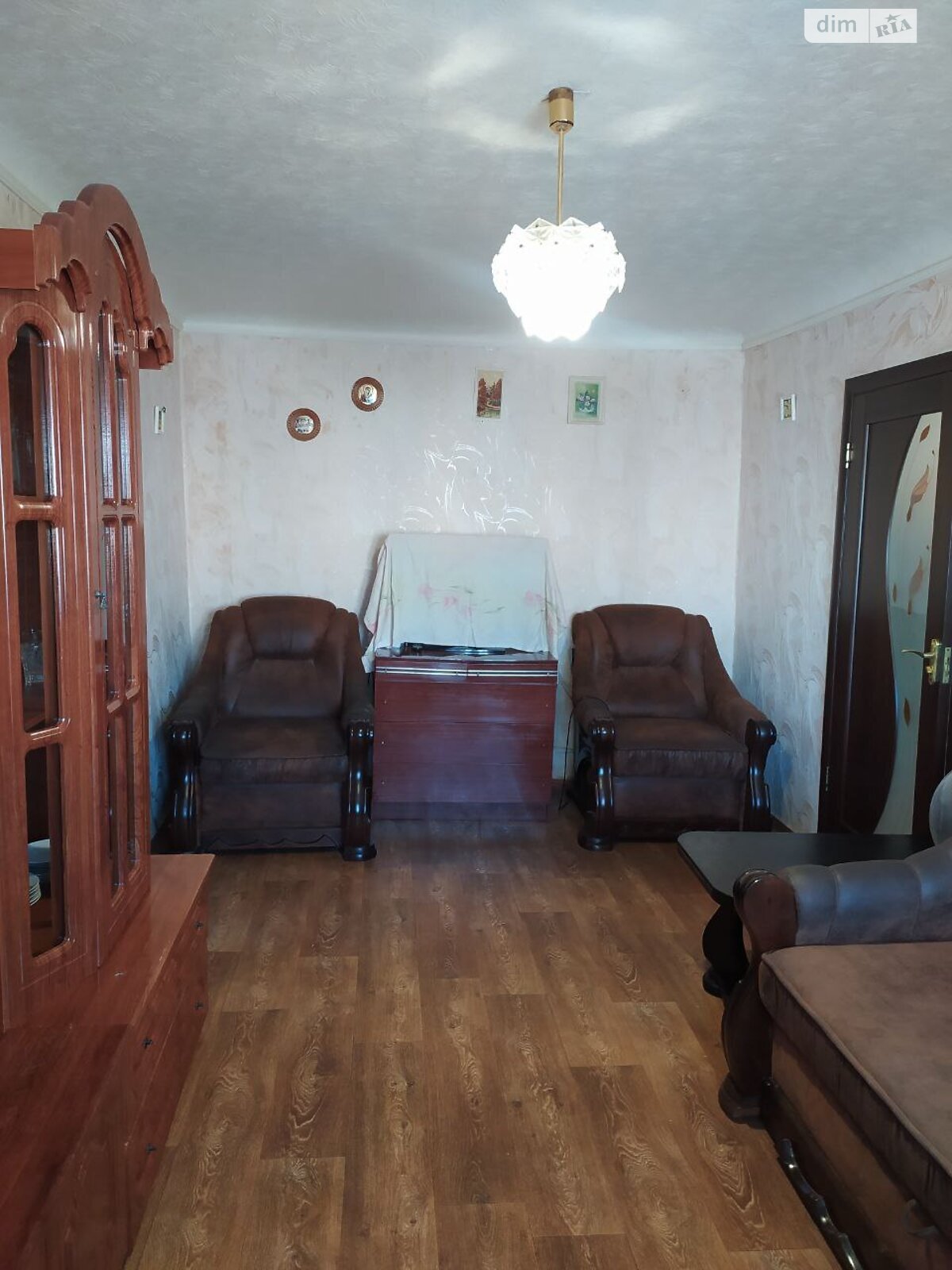 Продаж двокімнатної квартири в Новомосковську, на пл. Героїв, фото 1