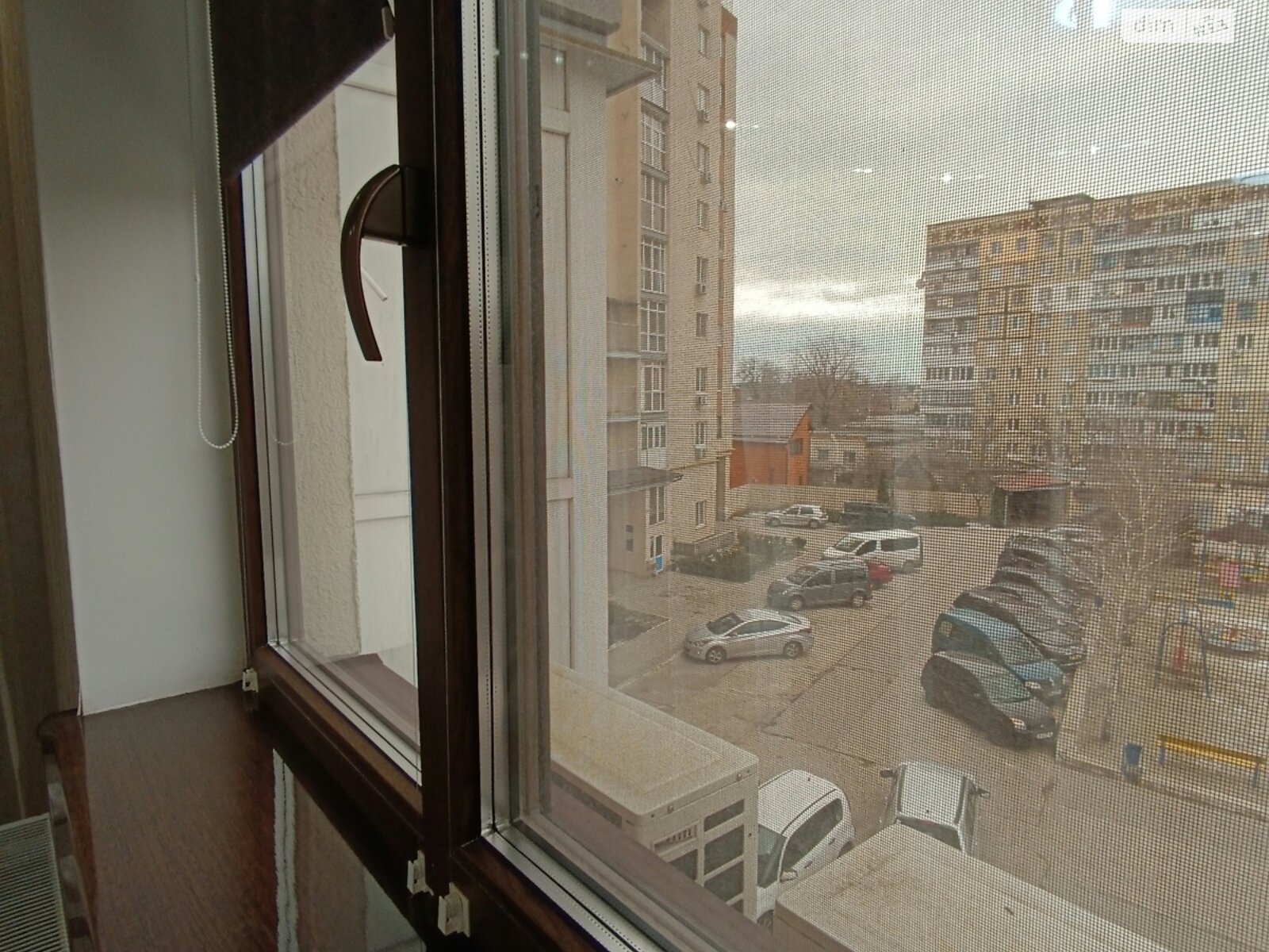 Продаж чотирикімнатної квартири в Новомосковську, на вул. Микити Головка, фото 1