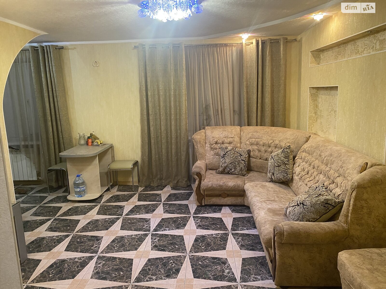 Продажа трехкомнатной квартиры в Самаре, на ул. Гетьманская, кв. 40, район Новомосковск фото 1 Продажа трехкомнатной квартиры в Самаре, на ул. Гетьманская, кв. 40, район Новомосковск фото 1
