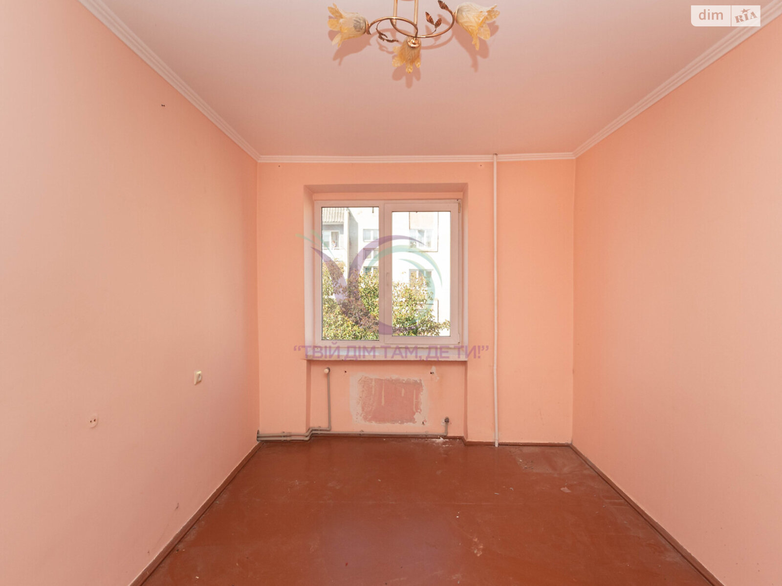 Продажа трехкомнатной квартиры в Новоселице, на ул. Героев Майдана, район Новоселица фото 1