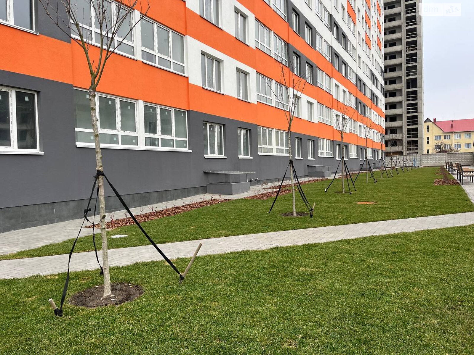 Продажа однокомнатной квартиры в Новоселках, на ул. Озерная 27А, фото 1 Продажа однокомнатной квартиры в Новоселках, на ул. Озерная 27А, фото 1