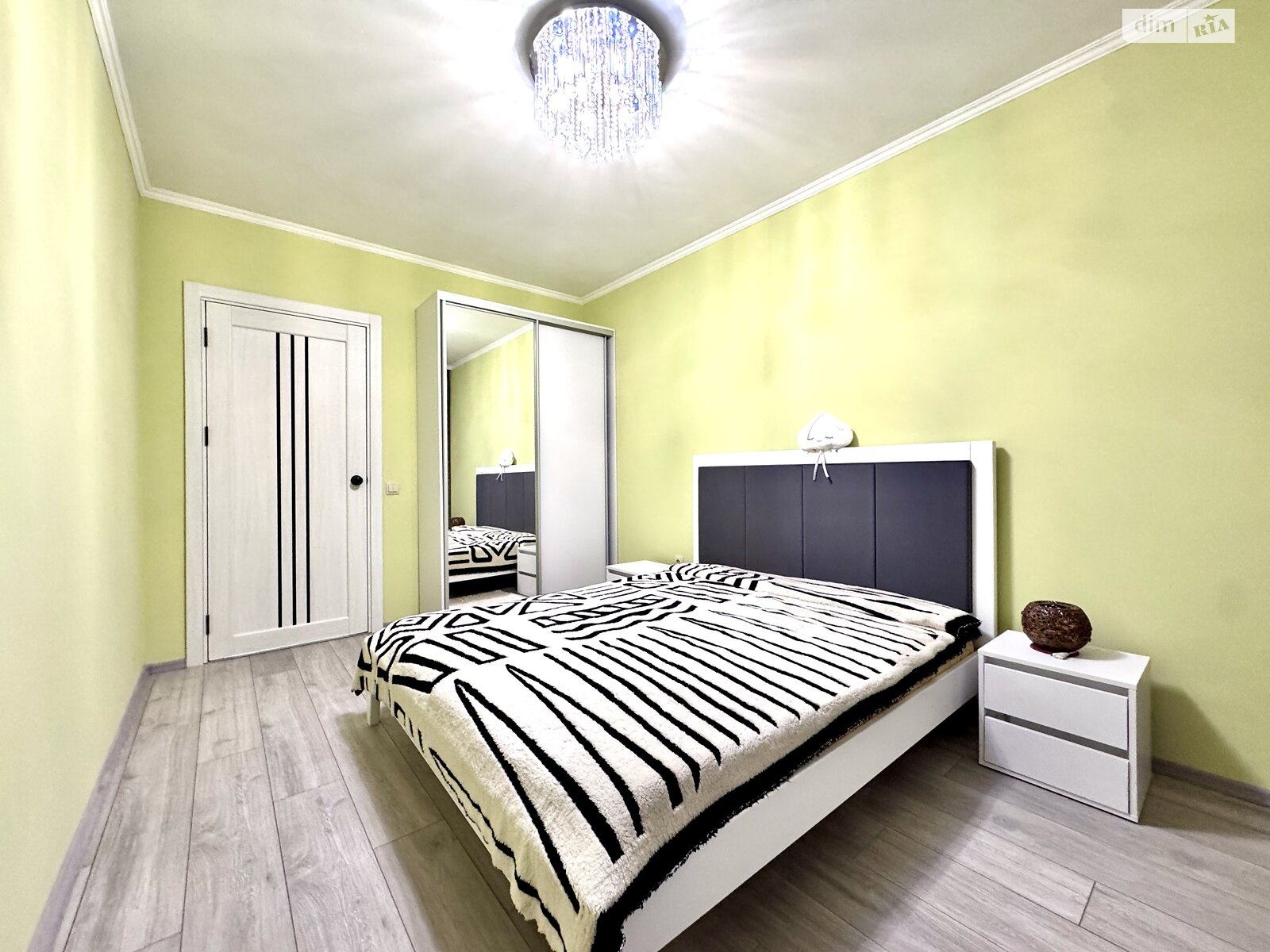 Продажа однокомнатной квартиры в Новоселках, на ул. Озерная 27А, фото 1