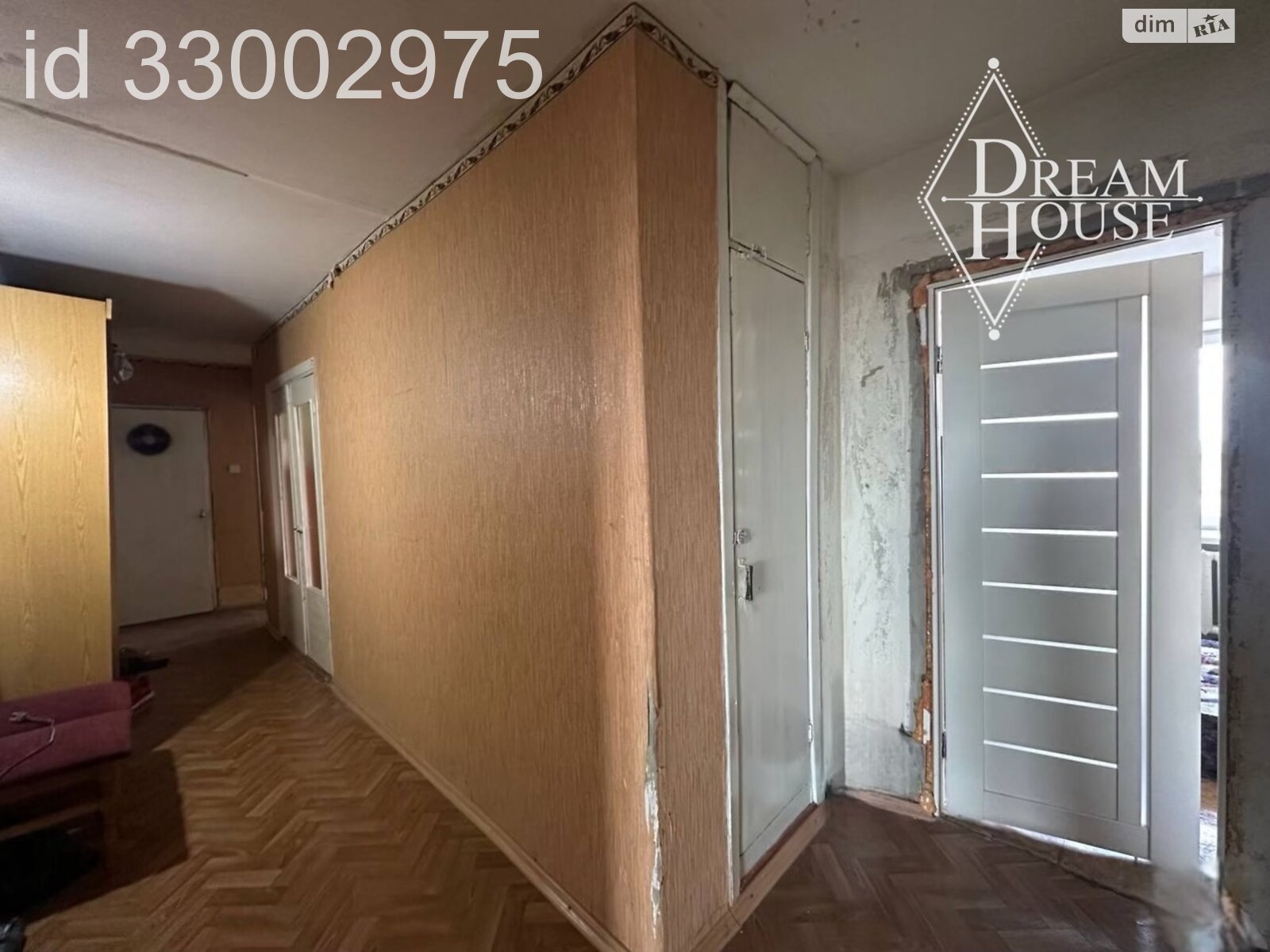 Продаж трикімнатної квартири в Нововолинську, на мкр. 15-й, фото 1 Продаж трикімнатної квартири в Нововолинську, на мкр. 15-й, фото 1