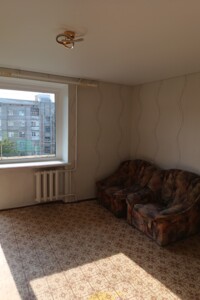 Продаж однокімнатної квартири в Нововолинську, на вул. 5-Мікрорайон 17, кв. 18, район Нововолинськ фото 2