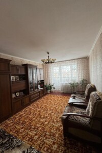 Продаж чотирикімнатної квартири в Нововолинську, на вул. Сірка, район Нововолинськ фото 2