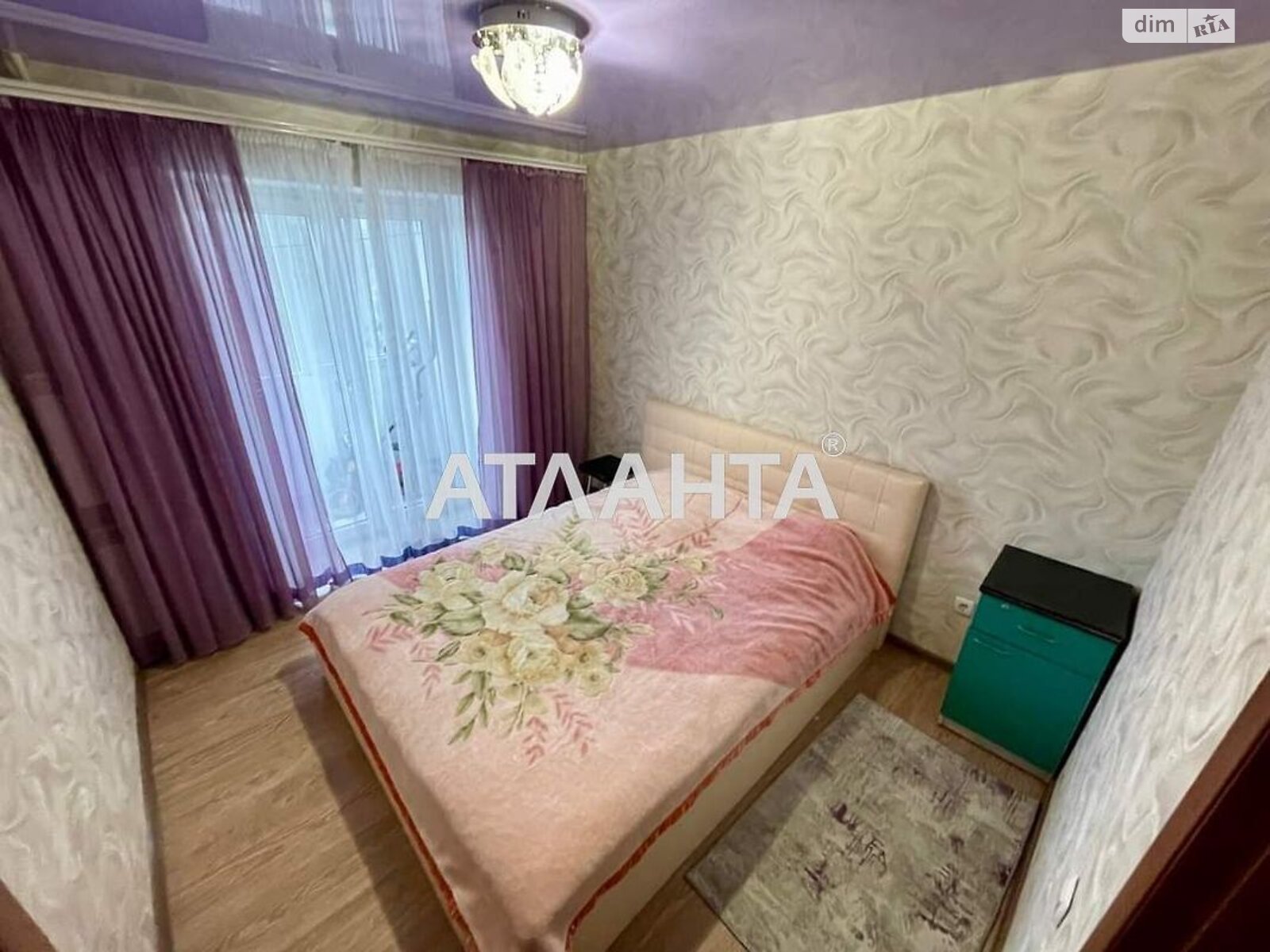 Продажа трехкомнатной квартиры в Новояворовск, на ул. Шептицкого, фото 1