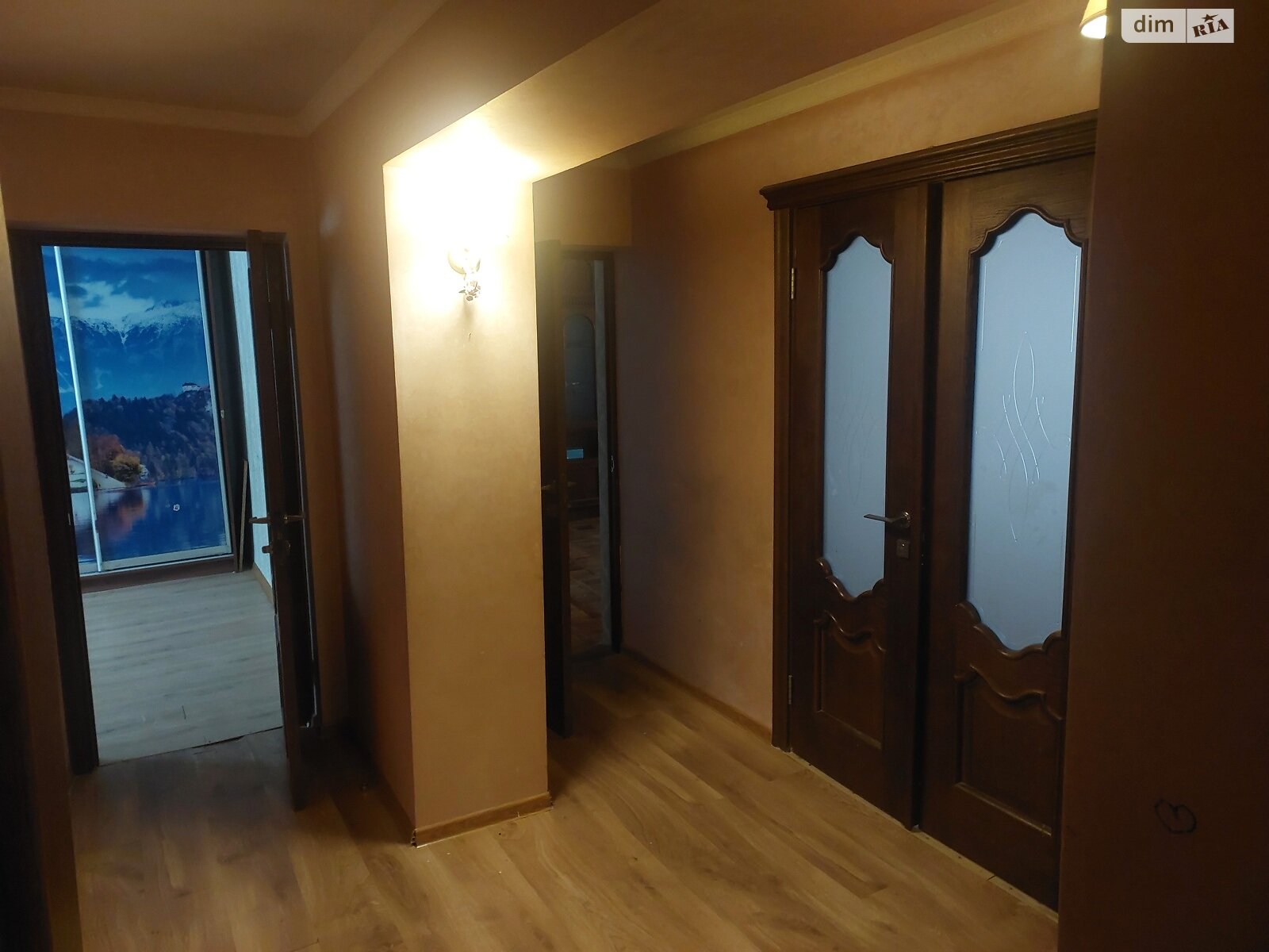 Продажа четырехкомнатной квартиры в Новояворовске, на ул. Шухевича Романа, фото 1 Продажа четырехкомнатной квартиры в Новояворовске, на ул. Шухевича Романа, фото 1