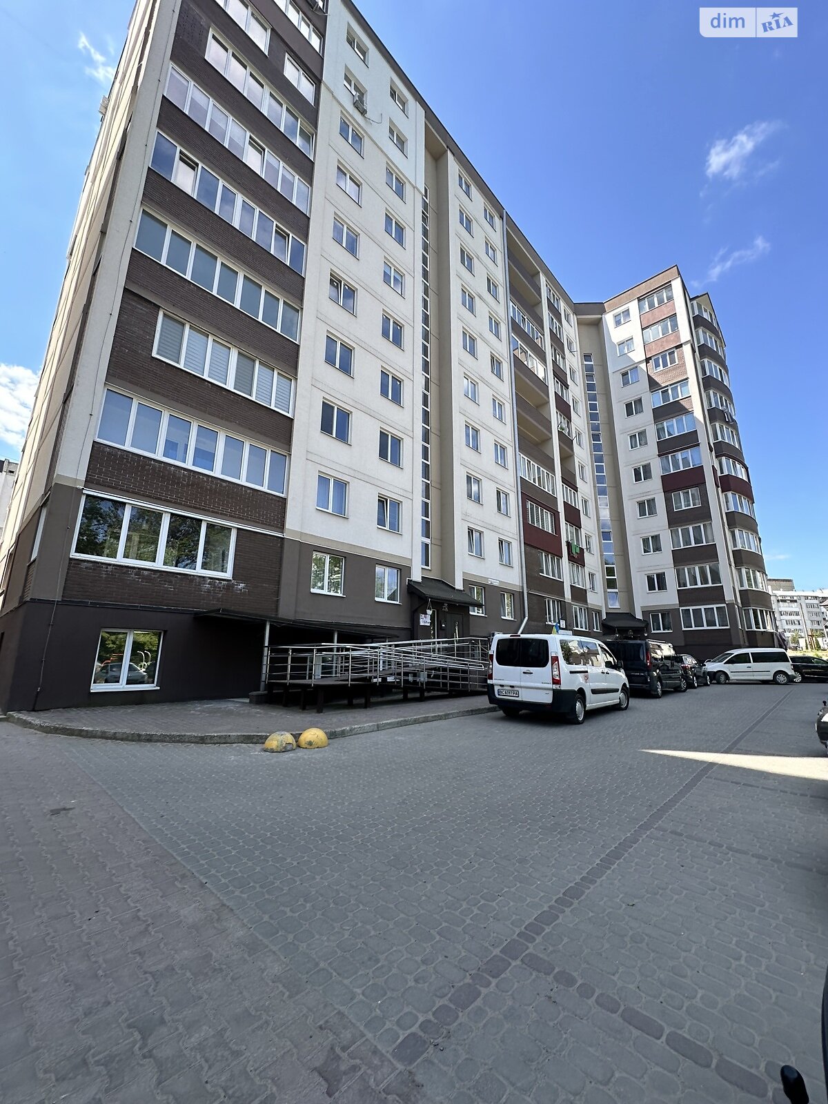 Продаж двокімнатної квартири в Новояворівську, на вул. Вербицького 12А, фото 1 Продаж двокімнатної квартири в Новояворівську, на вул. Вербицького 12А, фото 1