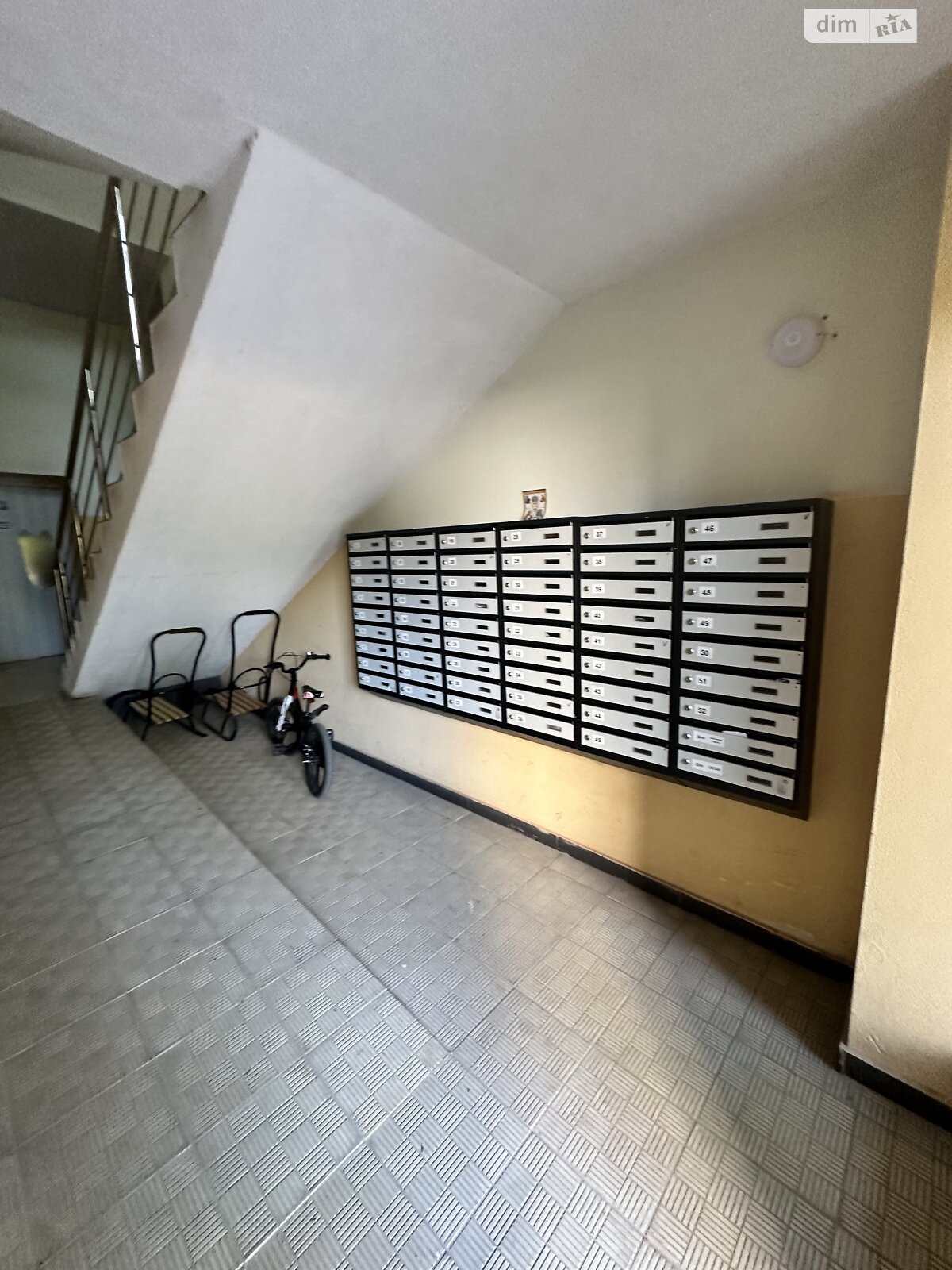 Продаж двокімнатної квартири в Новояворівську, на вул. Вербицького 12А, фото 1 Продаж двокімнатної квартири в Новояворівську, на вул. Вербицького 12А, фото 1