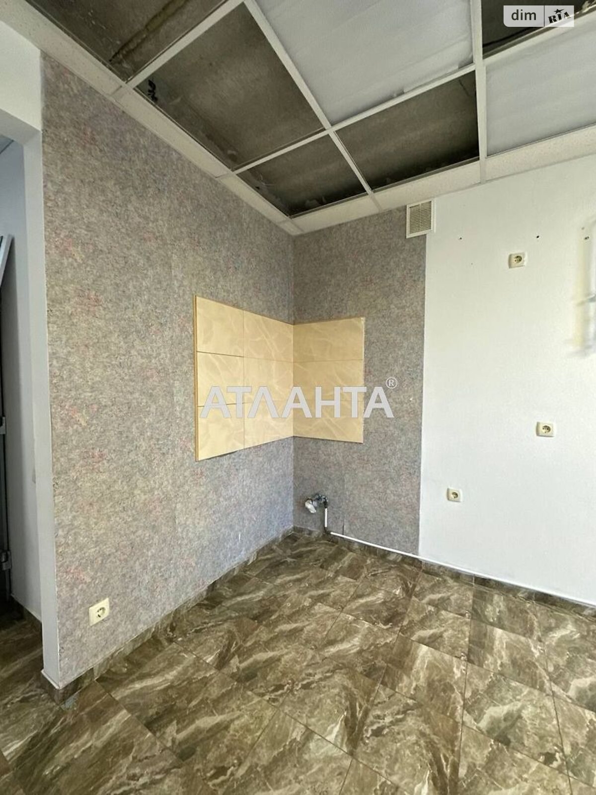 Продажа однокомнатной квартиры в Новых Петровцах, на ул. Европейская 13, фото 1