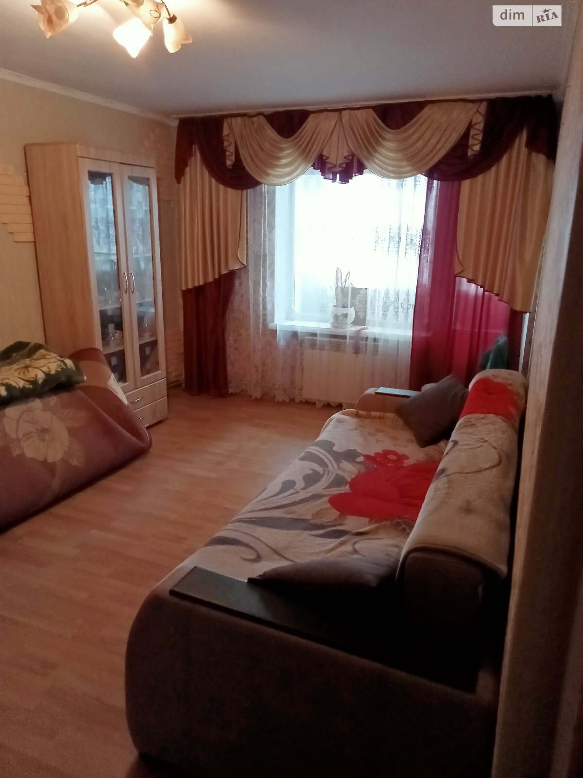 Продаж трикімнатної квартири в Очакові, на вул. Таврійська 47, фото 1