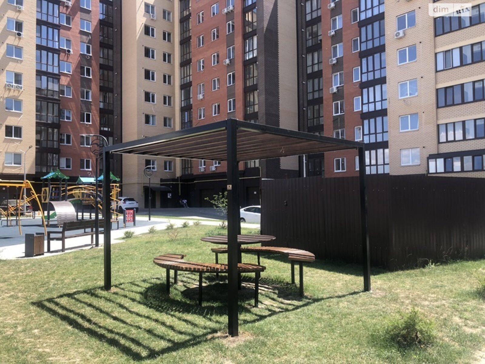 Продаж двокімнатної квартири в Одесі, на вул. Академіка Сахарова 5, фото 1 Продаж двокімнатної квартири в Одесі, на вул. Академіка Сахарова 5, фото 1