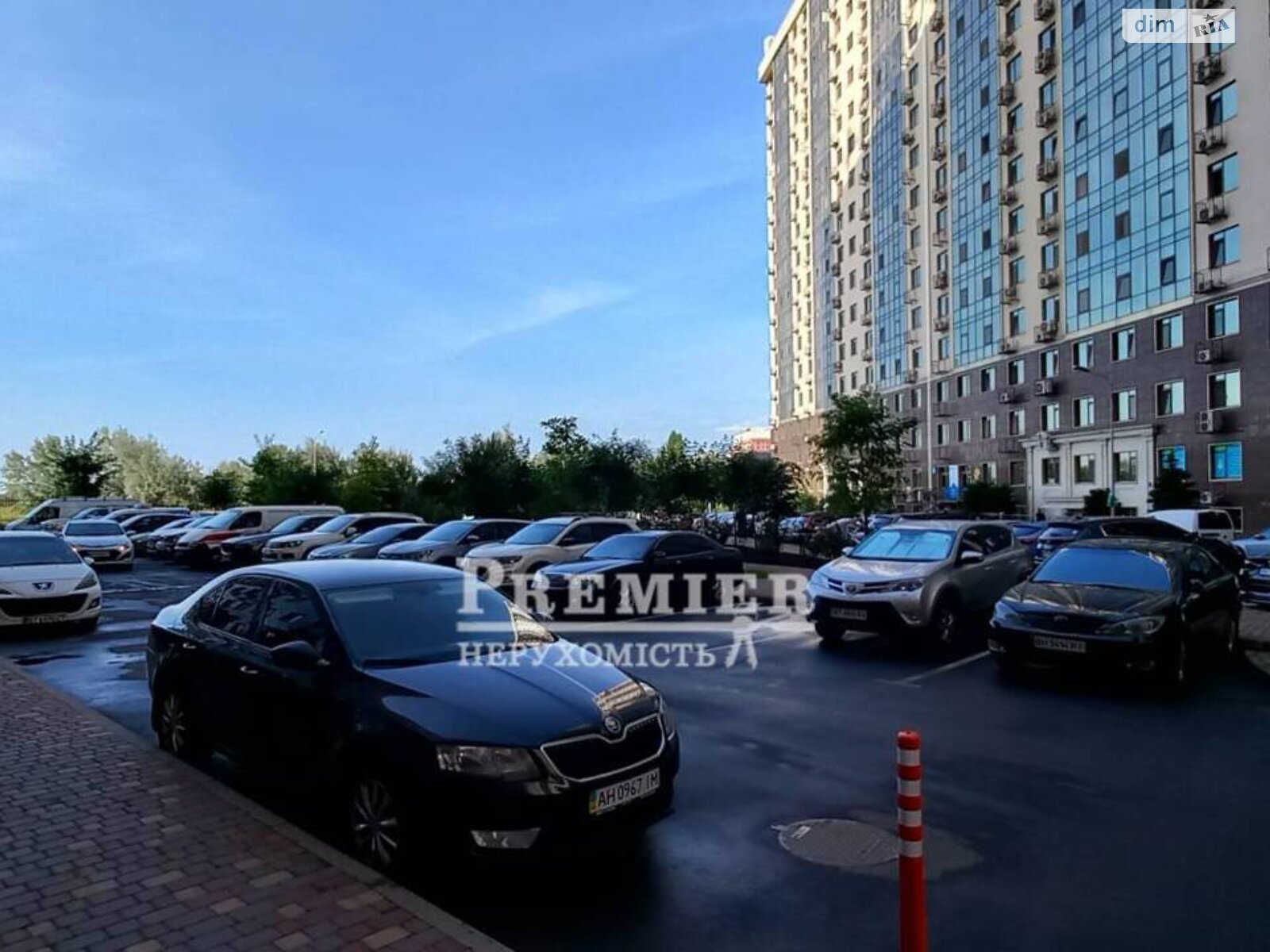 Продажа однокомнатной квартиры в Одессе, на ул. Академика Сахарова, район Пересыпский фото 1 Продажа однокомнатной квартиры в Одессе, на ул. Академика Сахарова, район Пересыпский фото 1