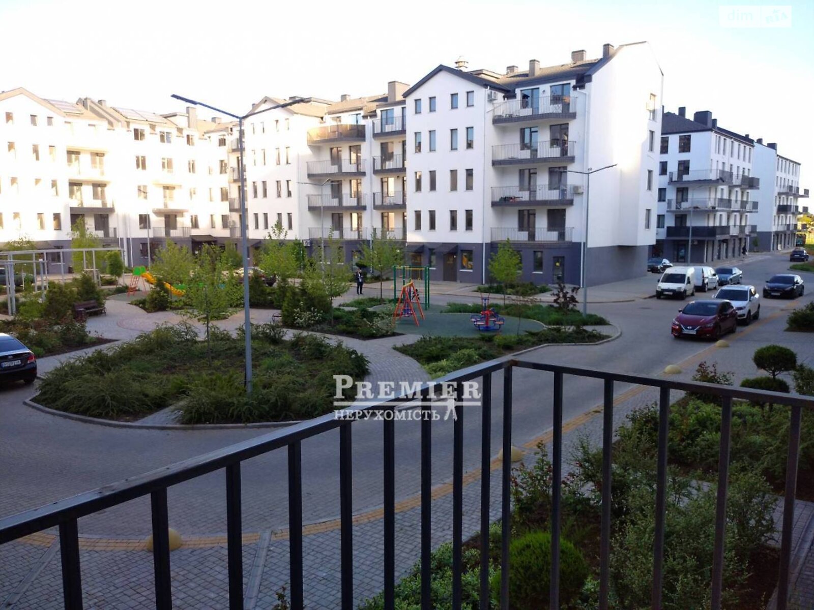 Продаж трикімнатної квартири в Крижанівка, на вул. Академіка Сахарова 9/4, фото 1 Продаж трикімнатної квартири в Крижанівка, на вул. Академіка Сахарова 9/4, фото 1