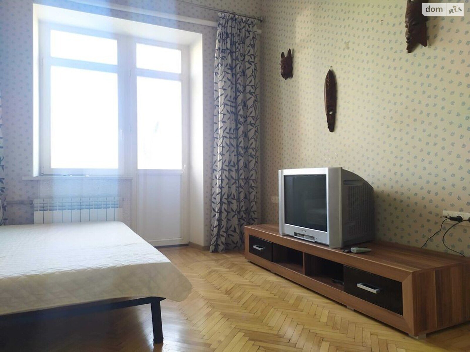 Продажа двухкомнатной квартиры в Одессе, на просп. Александровский, район Червоный Хутор фото 1