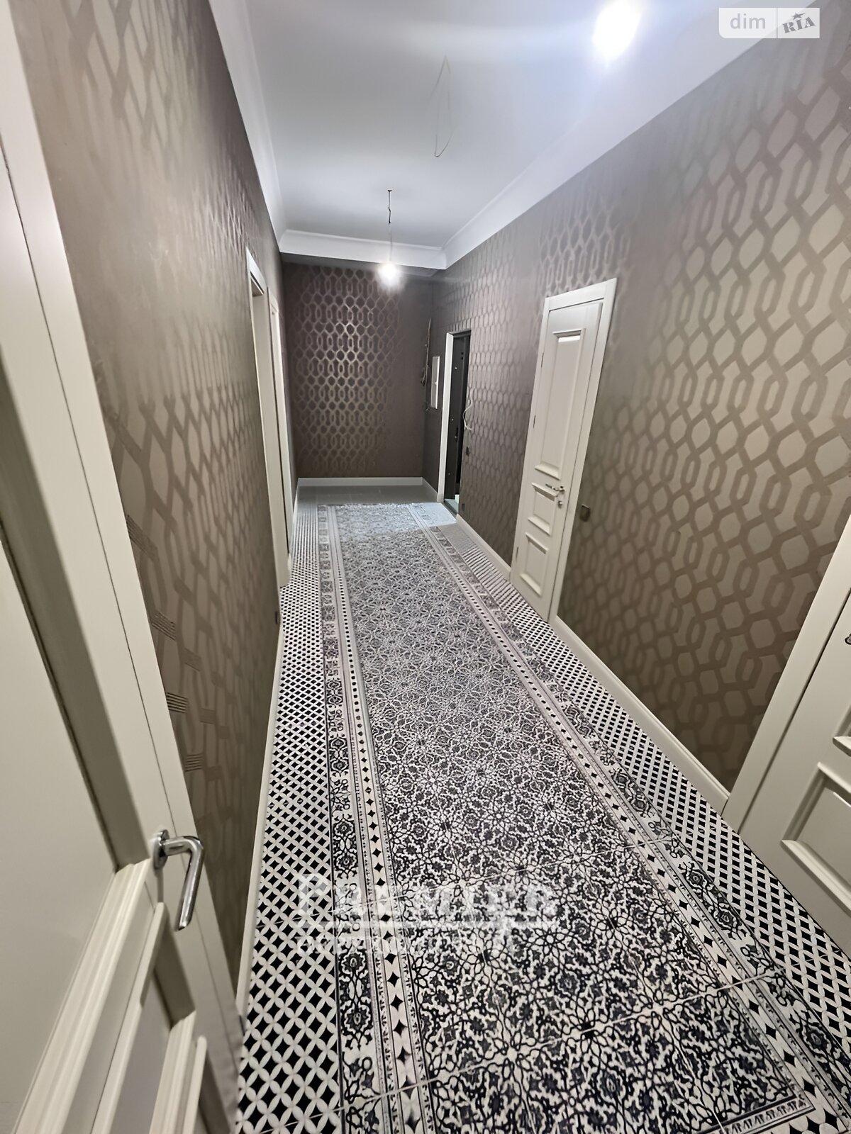 Продажа трехкомнатной квартиры в Одессе, на плато Аркадийское 9, район Аркадия фото 1