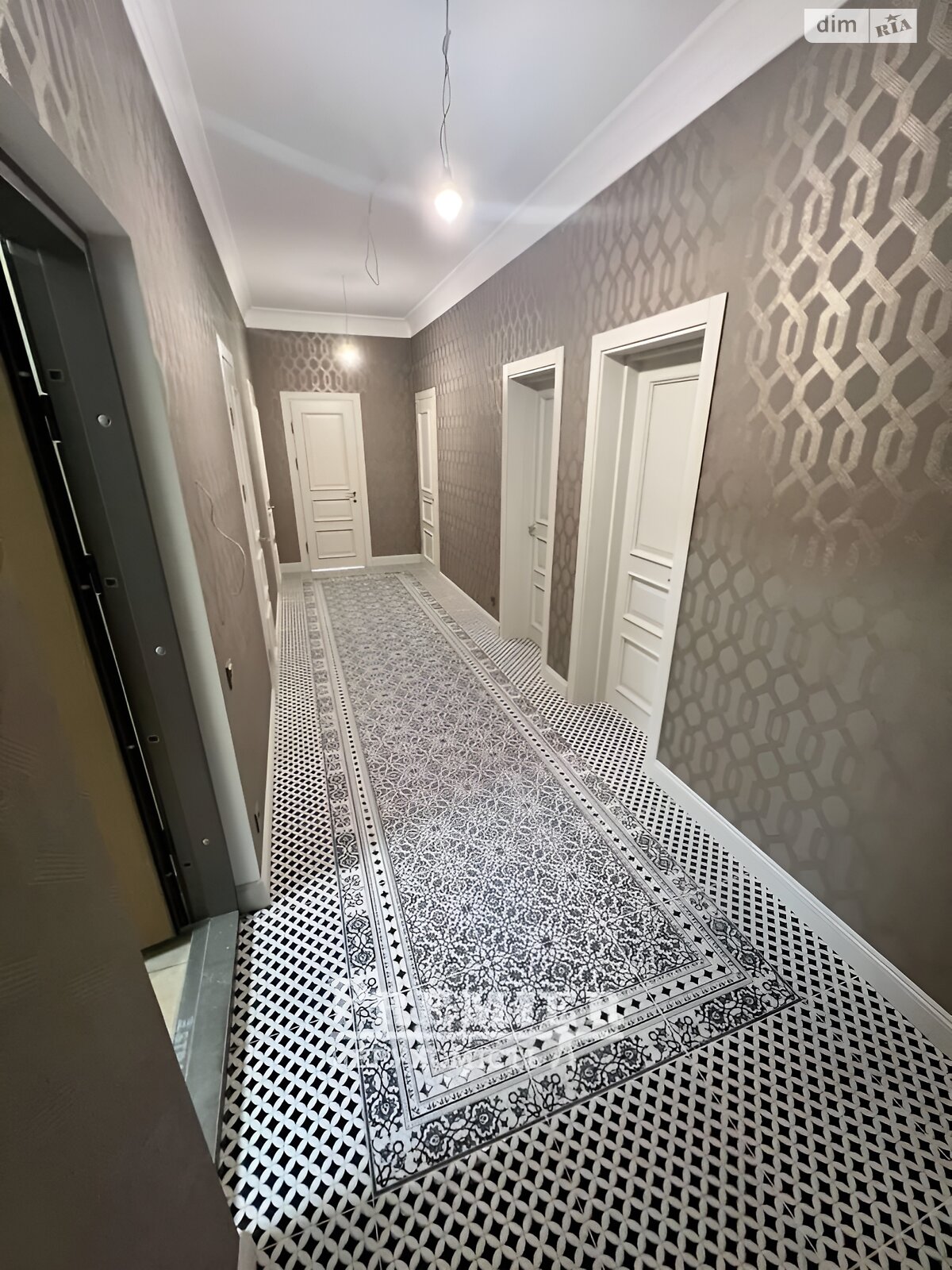 Продажа трехкомнатной квартиры в Одессе, на плато Аркадийское 9, район Аркадия фото 1