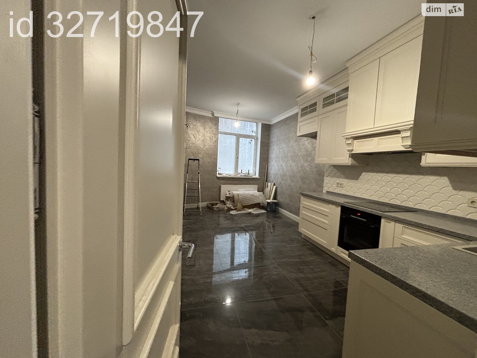 Продажа трехкомнатной квартиры в Одессе, на плато Аркадийское 9, район Аркадия фото 1