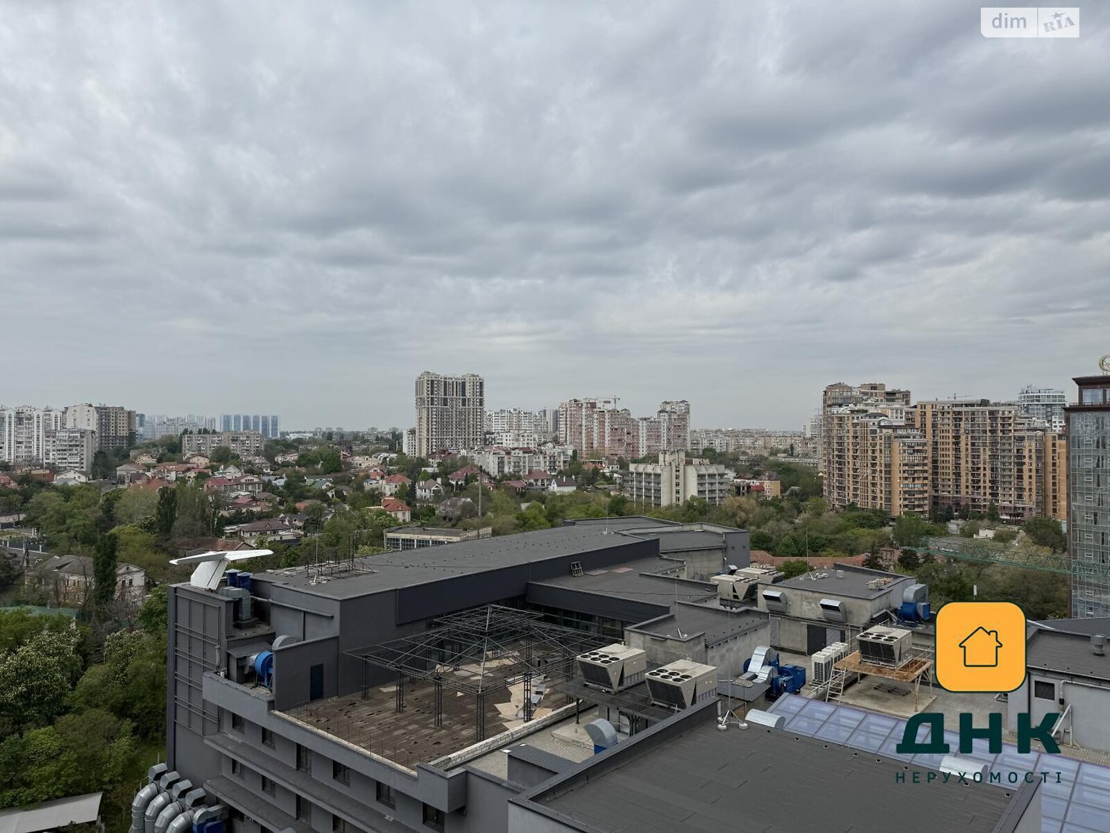 Продаж двокімнатної квартири в Одесі, на плато Аркадійське 5/2, район Аркадія фото 1 Продаж двокімнатної квартири в Одесі, на плато Аркадійське 5/2, район Аркадія фото 1