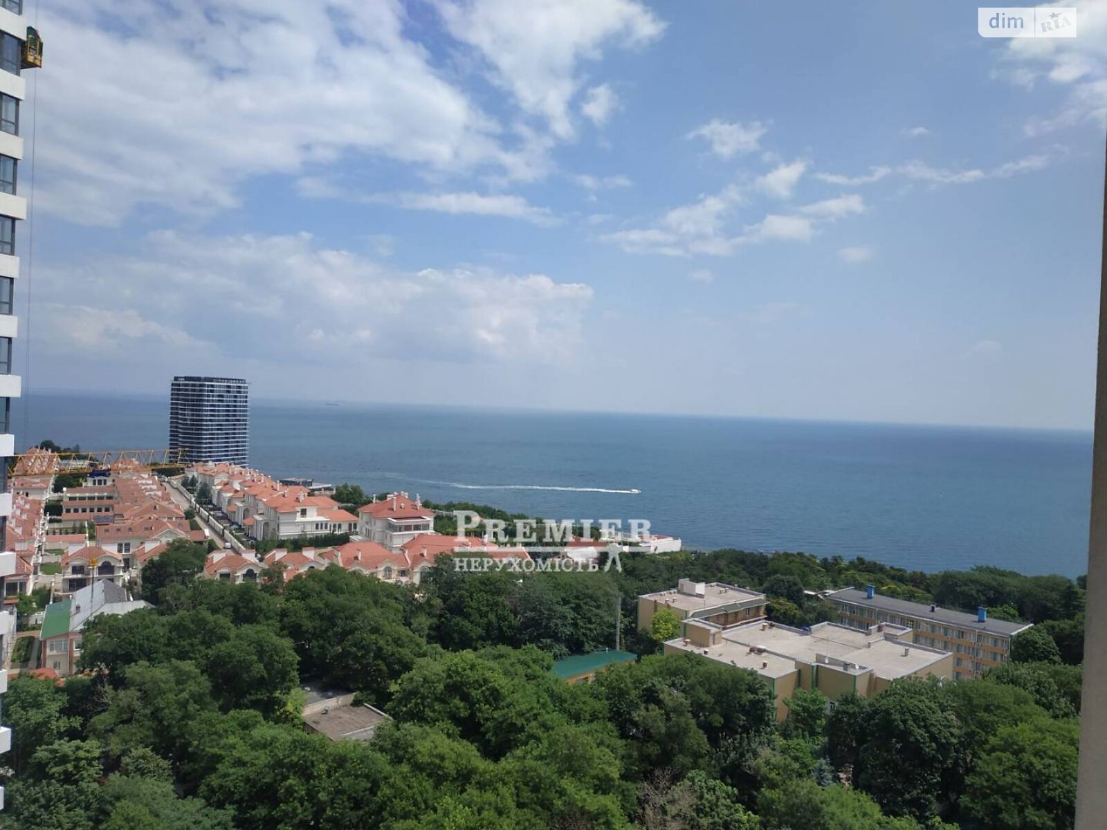 Продаж трикімнатної квартири в Одесі, на плато Аркадійське, район Аркадія фото 1 Продаж трикімнатної квартири в Одесі, на плато Аркадійське, район Аркадія фото 1