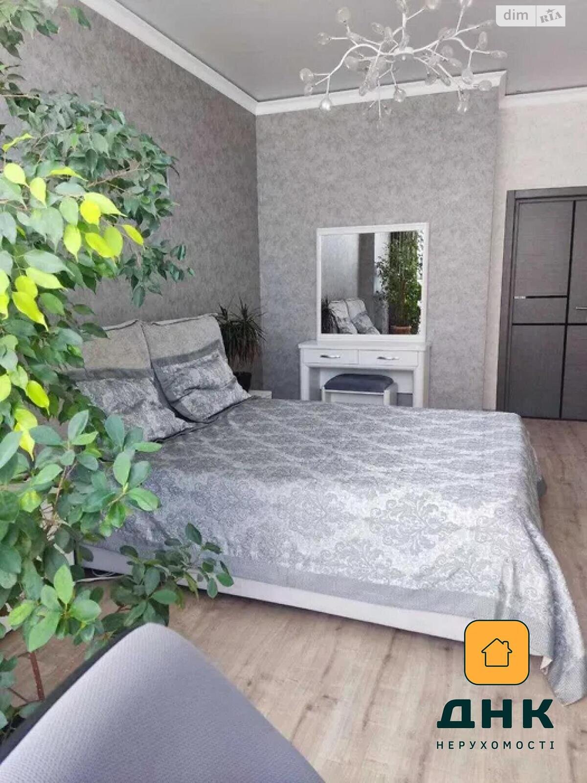 Продаж однокімнатної квартири в Одесі, на плато Аркадійське 9, район Аркадія фото 1 Продаж однокімнатної квартири в Одесі, на плато Аркадійське 9, район Аркадія фото 1