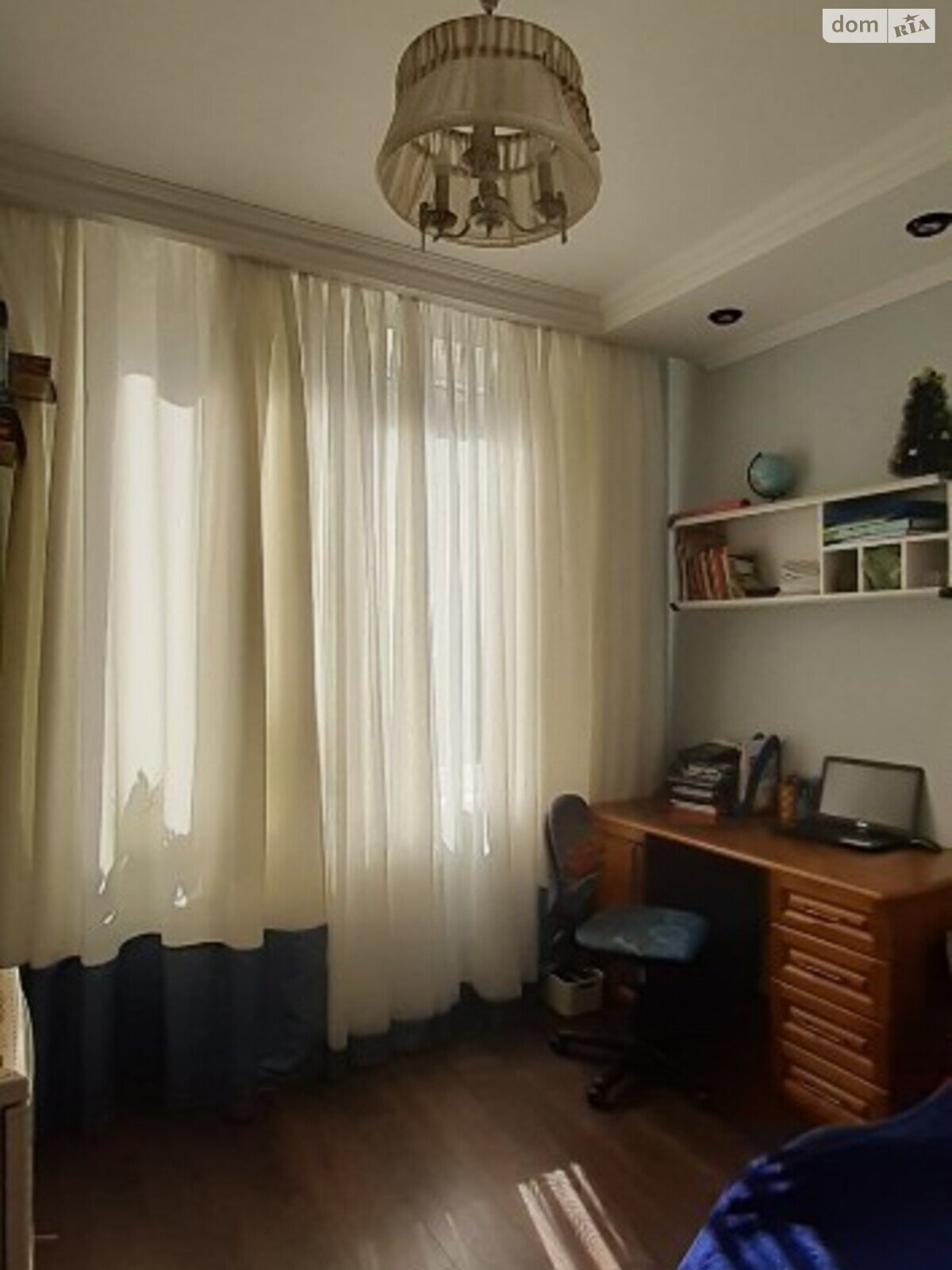 Продажа трехкомнатной квартиры в Одессе, на ул. Генуэзская, район Аркадия фото 1 Продажа трехкомнатной квартиры в Одессе, на ул. Генуэзская, район Аркадия фото 1