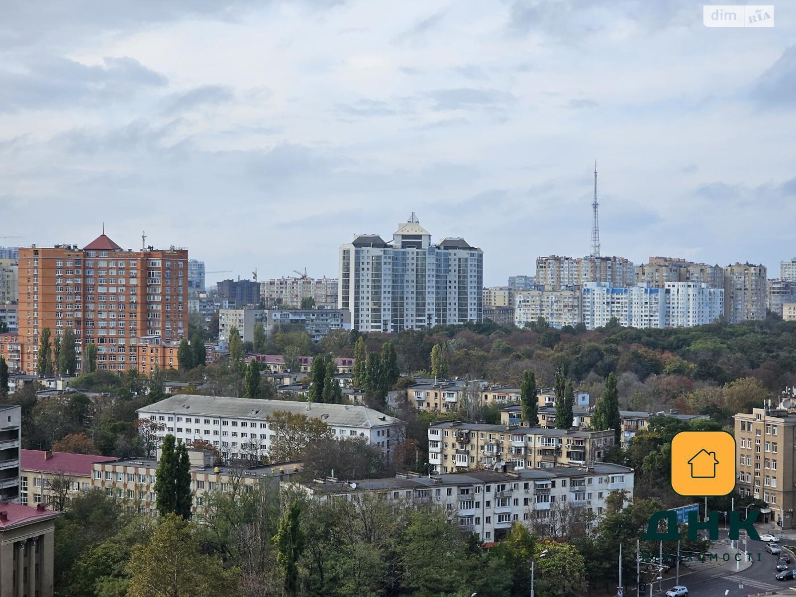 Продажа двухкомнатной квартиры в Одессе, на ул. Генуэзская 1/1, район Аркадия фото 1