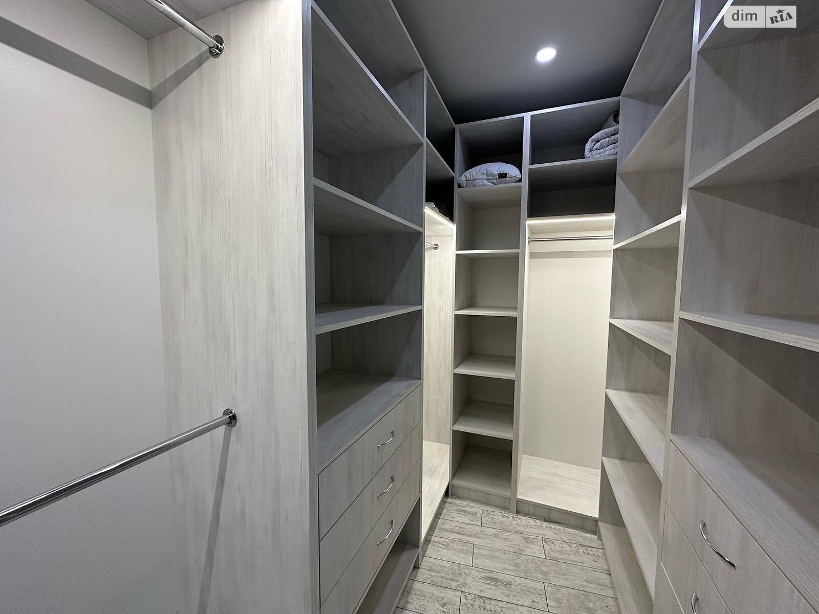 Продаж однокімнатної квартири в Одесі, на вул. Генуезька 3В, район Аркадія фото 1 Продаж однокімнатної квартири в Одесі, на вул. Генуезька 3В, район Аркадія фото 1