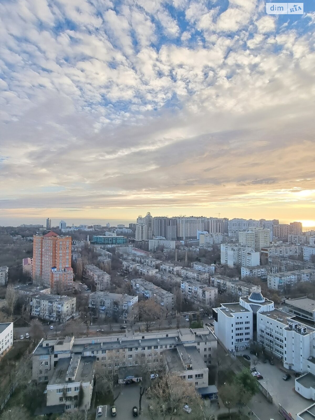 Продаж однокімнатної квартири в Одесі, на дор. Фонтанська 25, район Аркадія фото 1 Продаж однокімнатної квартири в Одесі, на дор. Фонтанська 25, район Аркадія фото 1