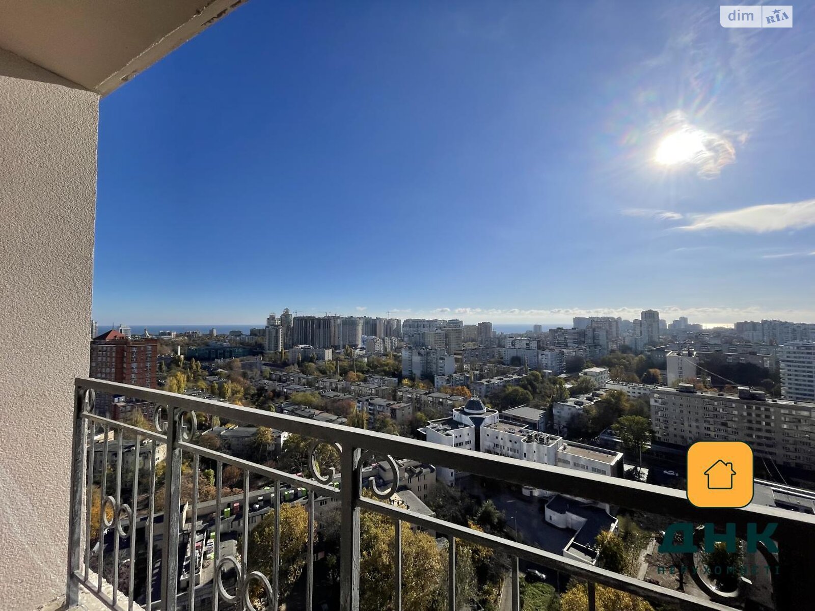 Продажа двухкомнатной квартиры в Одессе, на дор. Фонтанская 25 корпус 1, район Аркадия фото 1 Продажа двухкомнатной квартиры в Одессе, на дор. Фонтанская 25 корпус 1, район Аркадия фото 1