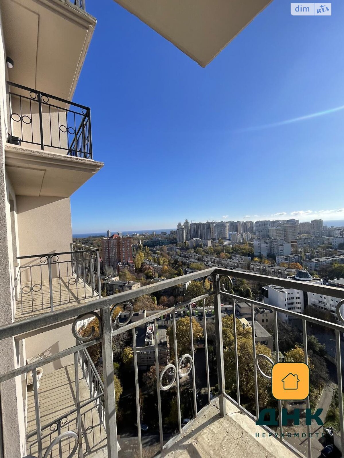 Продажа двухкомнатной квартиры в Одессе, на дор. Фонтанская 25 корпус 1, район Аркадия фото 1 Продажа двухкомнатной квартиры в Одессе, на дор. Фонтанская 25 корпус 1, район Аркадия фото 1