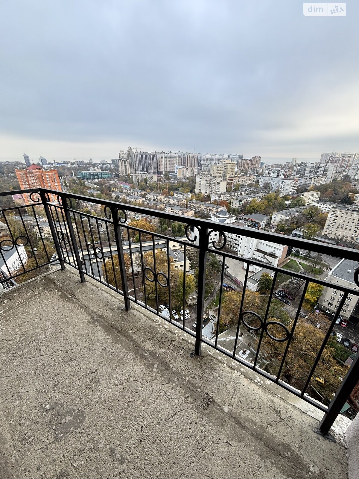 Продаж двокімнатної квартири в Одесі, на дор. Фонтанська, район Аркадія фото 1