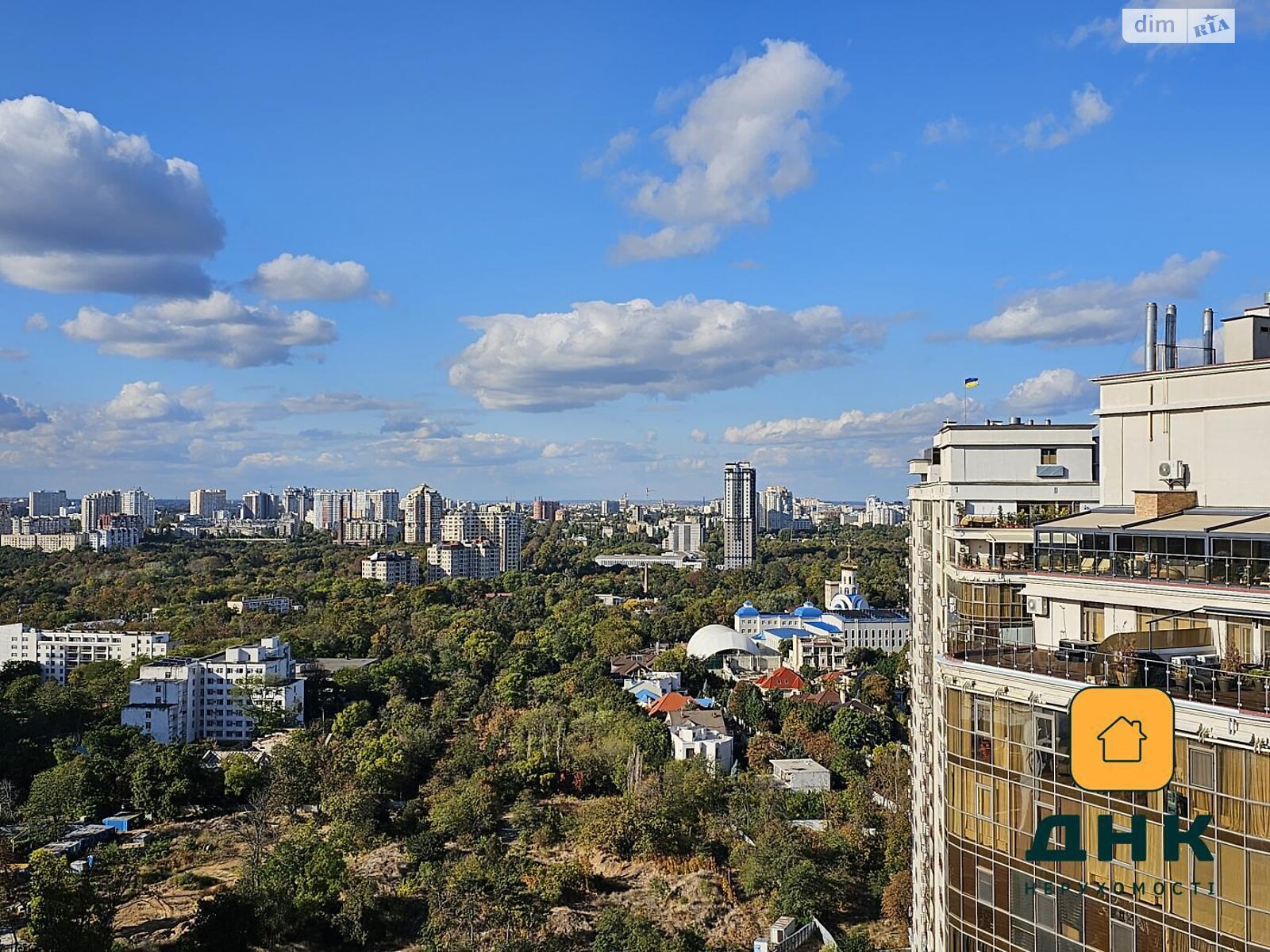 Продаж трикімнатної квартири в Одесі, на бул. Французький 60Г, район Аркадія фото 1